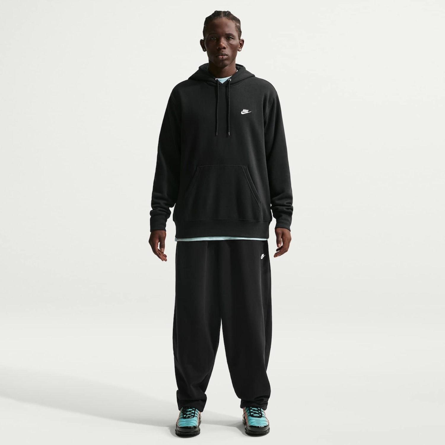 Calça Nike Club Masculina - Foto 1