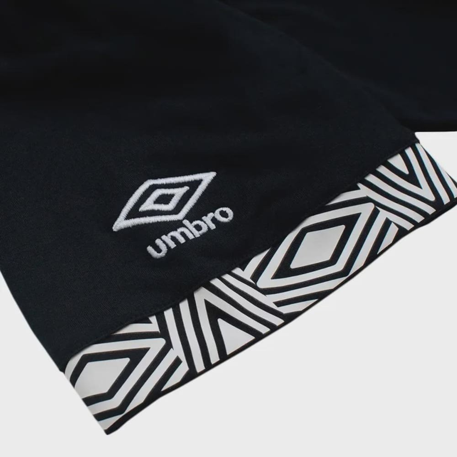 Camisa do Santos Concentração Umbro 2026 - Masculina - Foto 4