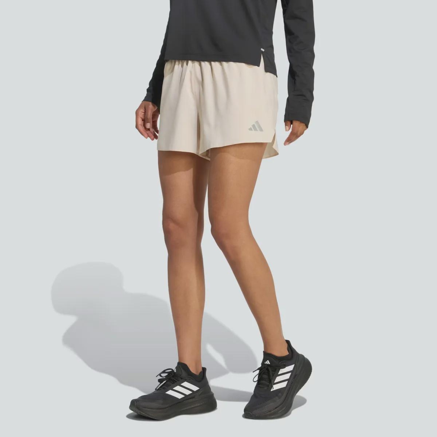 Shorts Feminino Adi365 Run adidas - Foto 1