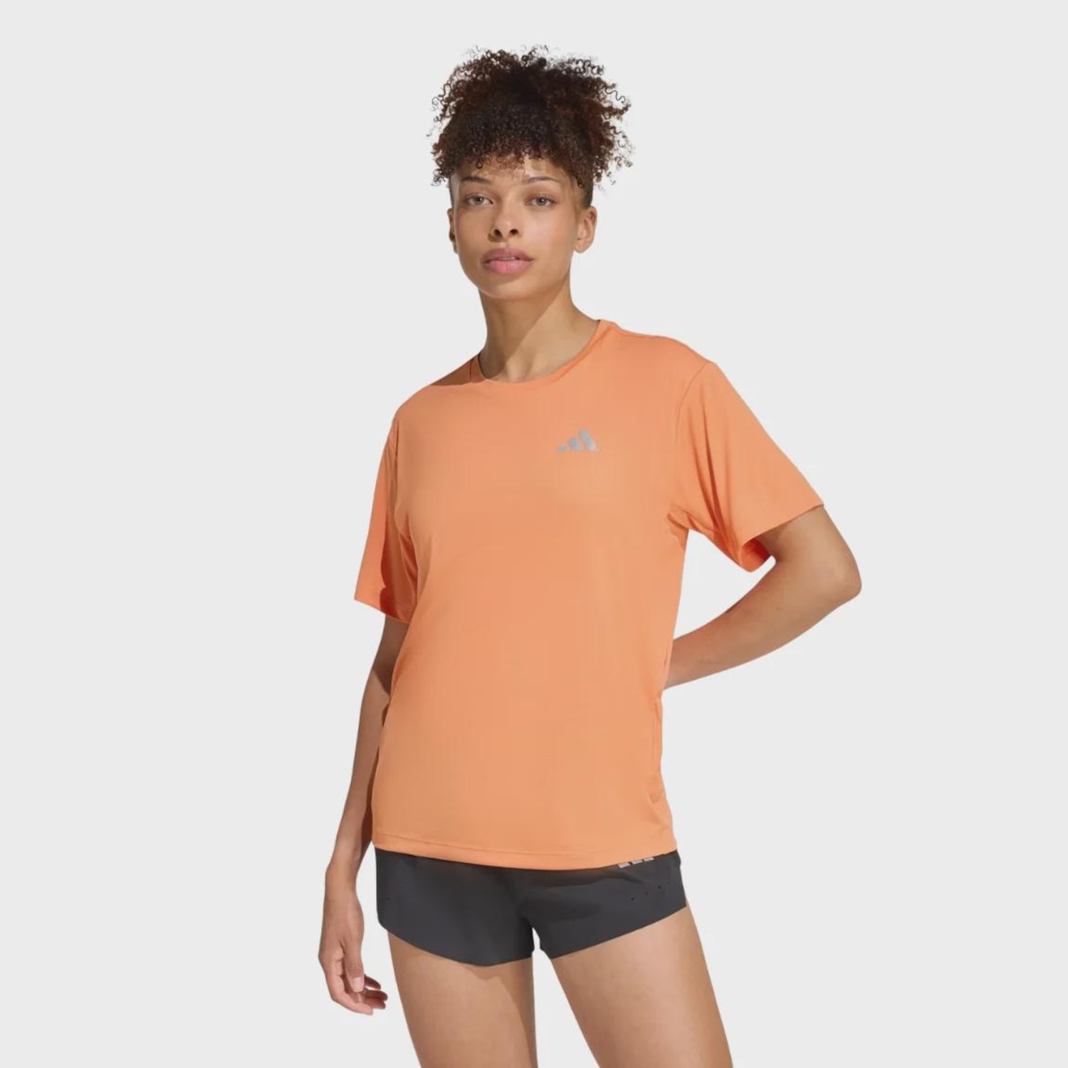 Camiseta adidas Running Essentials - Feminina - Foto 1