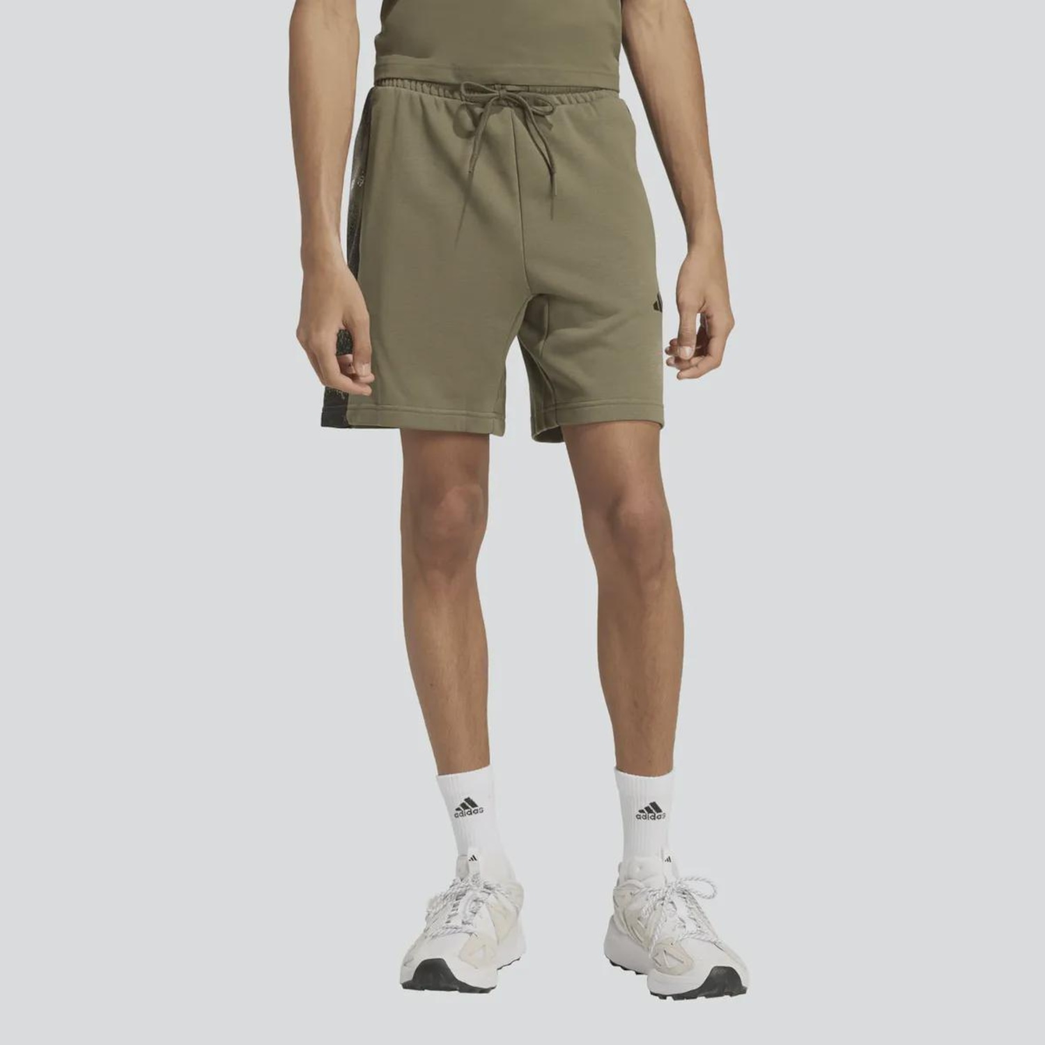 Bermuda adidas Camo Print SH Masculina - Foto 1