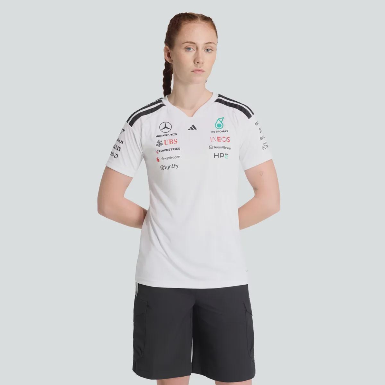 Camiseta Feminina Mercedes AMG Petronas Driver adidas - Foto 1