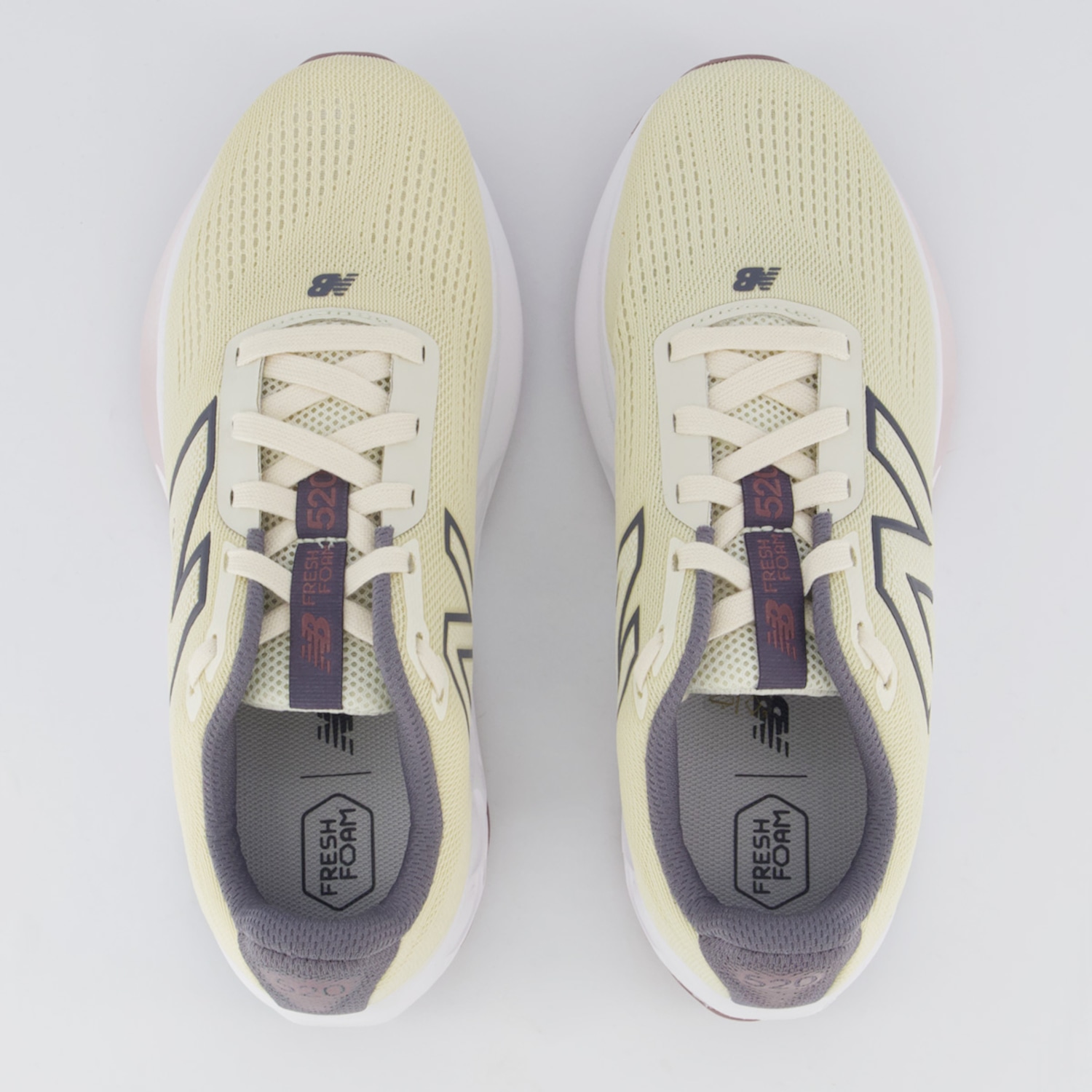Tênis Feminino Fresh Foam 520 V9 New Balance - Foto 4