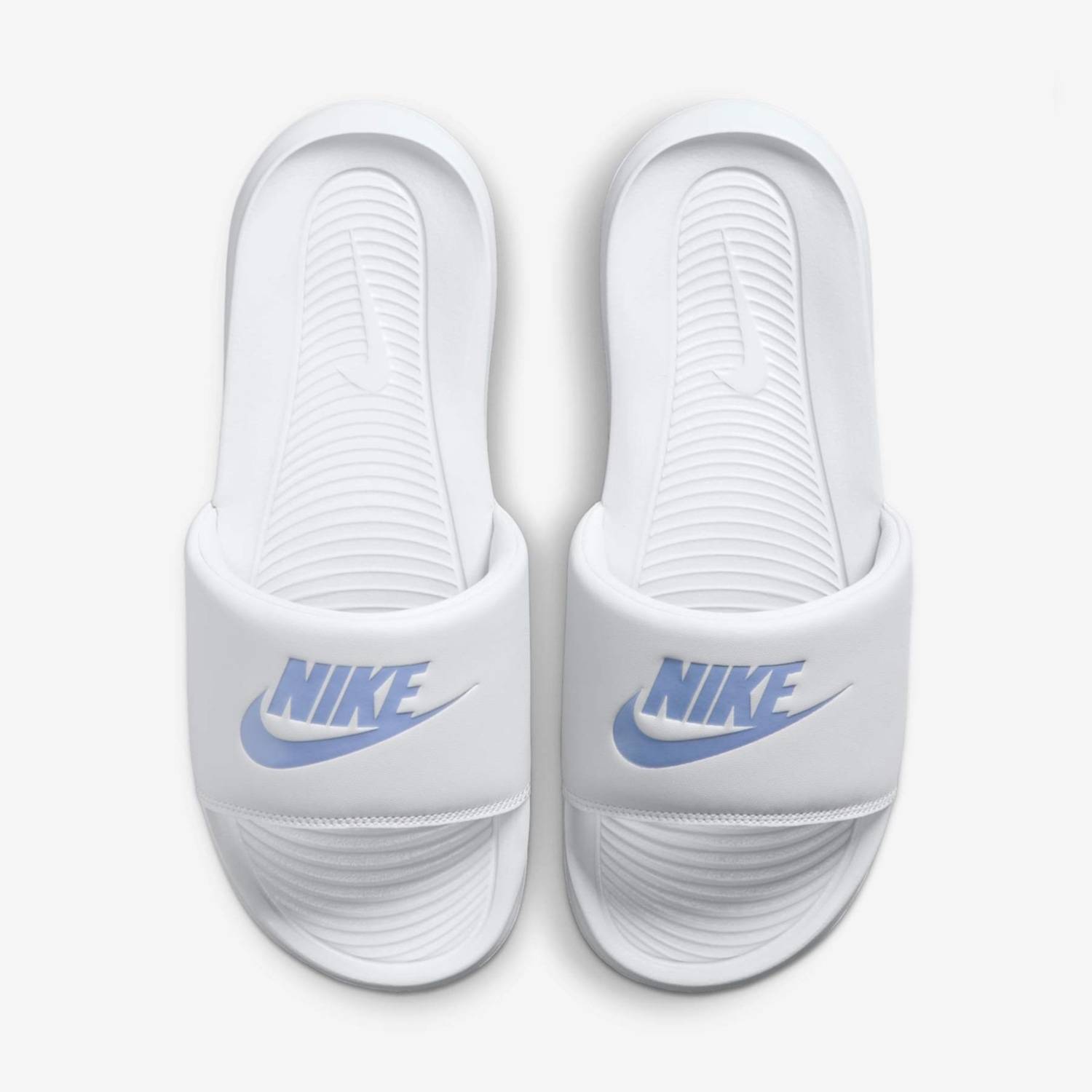 Chinelo Nike Victori One - Feminino - Foto 1