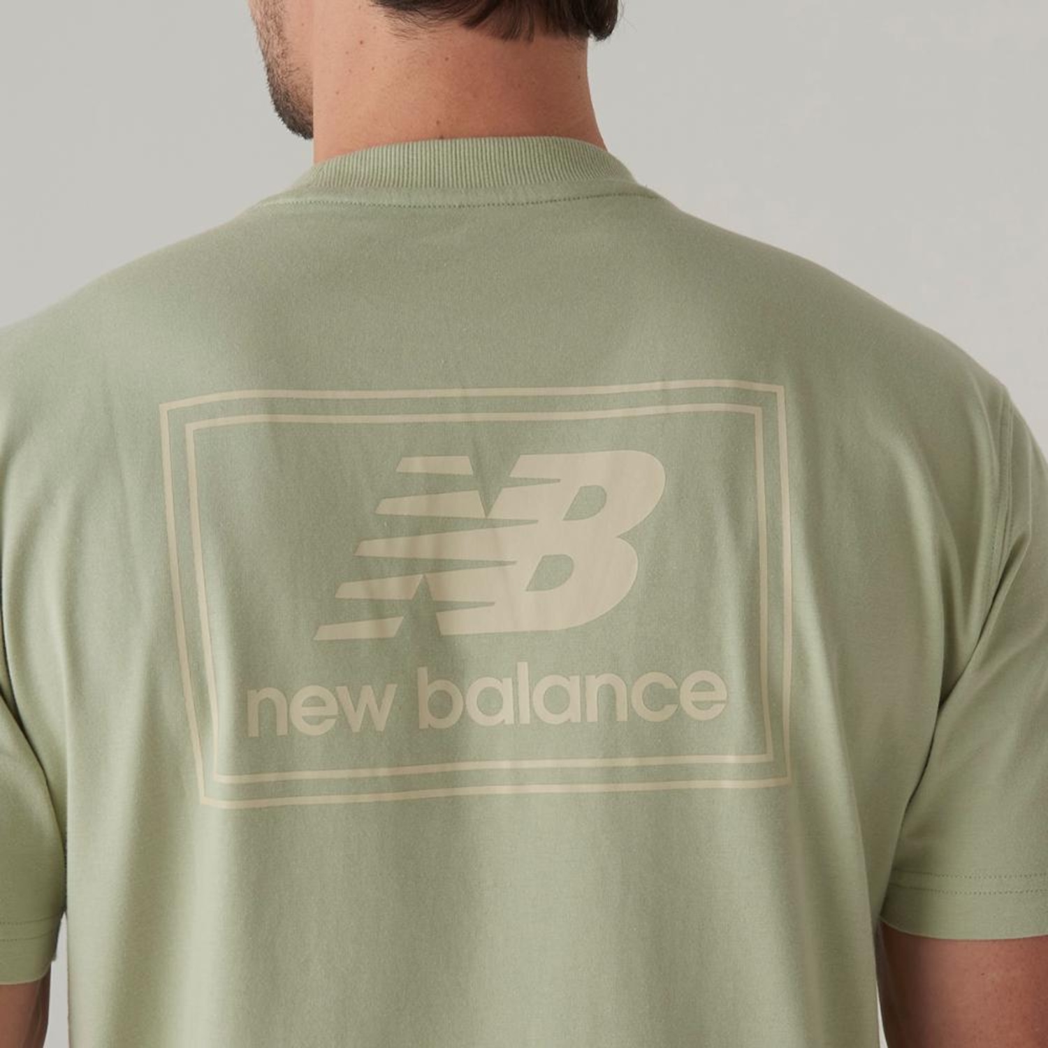 Camiseta New Balance Woven Label Masculina - Foto 4