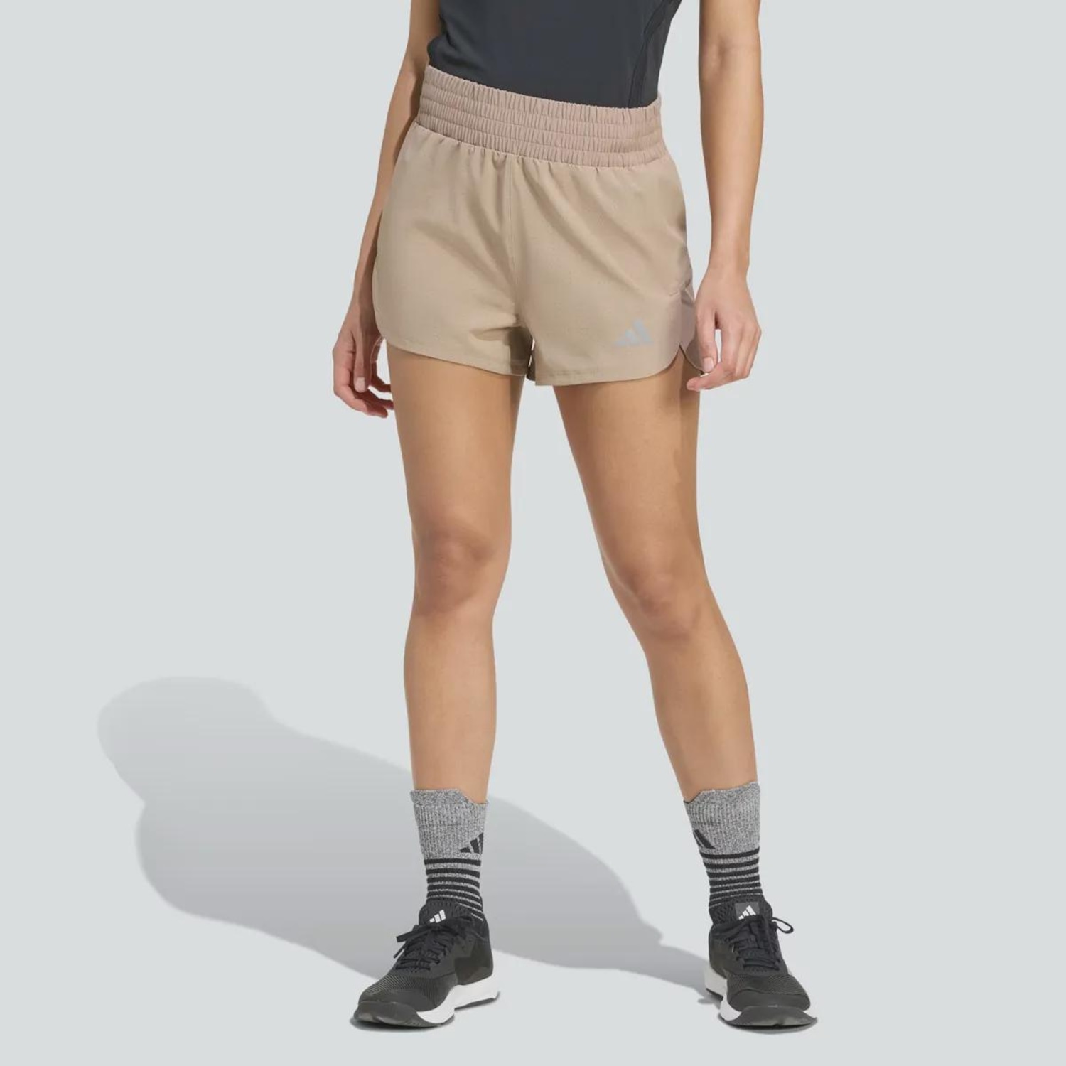 Shorts Feminino Tech Pacer adidas - Foto 1
