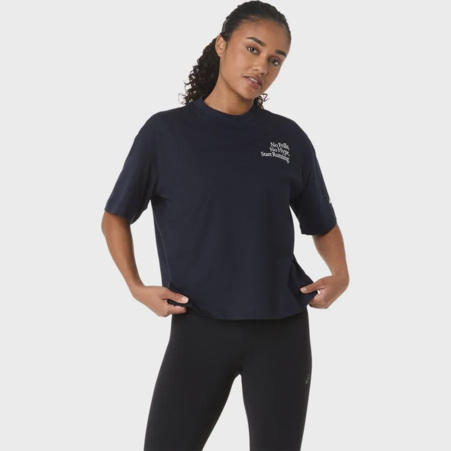 Camiseta ASICS Runner Message Graphic Feminino - Foto 1