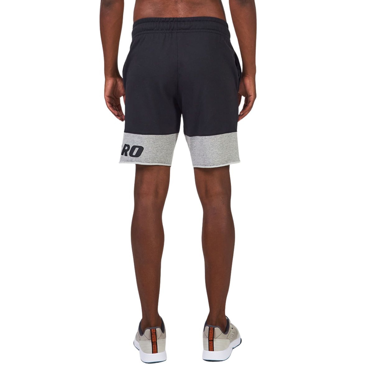 Bermuda Bolso Umbro College Motion - Masculina - Foto 3