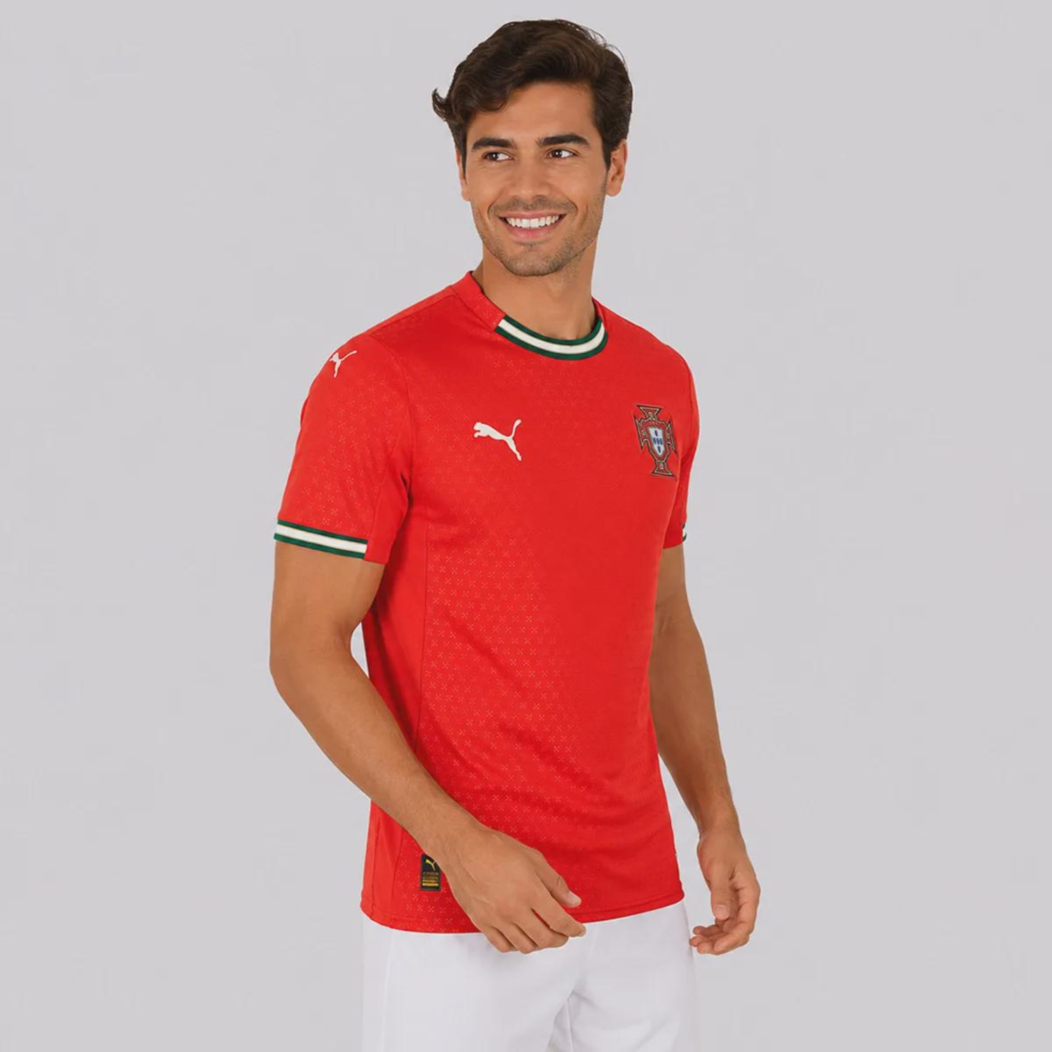 Camisa Puma Portugal Home 2025 - Masculina - Foto 3