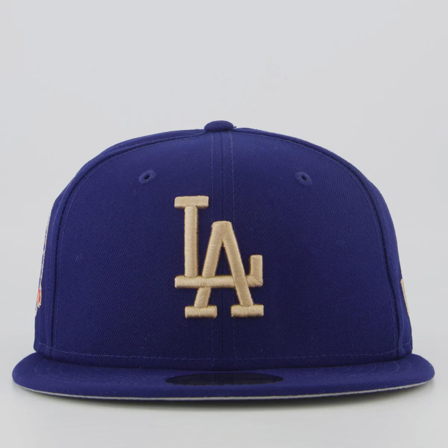 Boné Adulto New Era Los Angeles Dodgers MLB 5950 Aba Reta - Foto 3