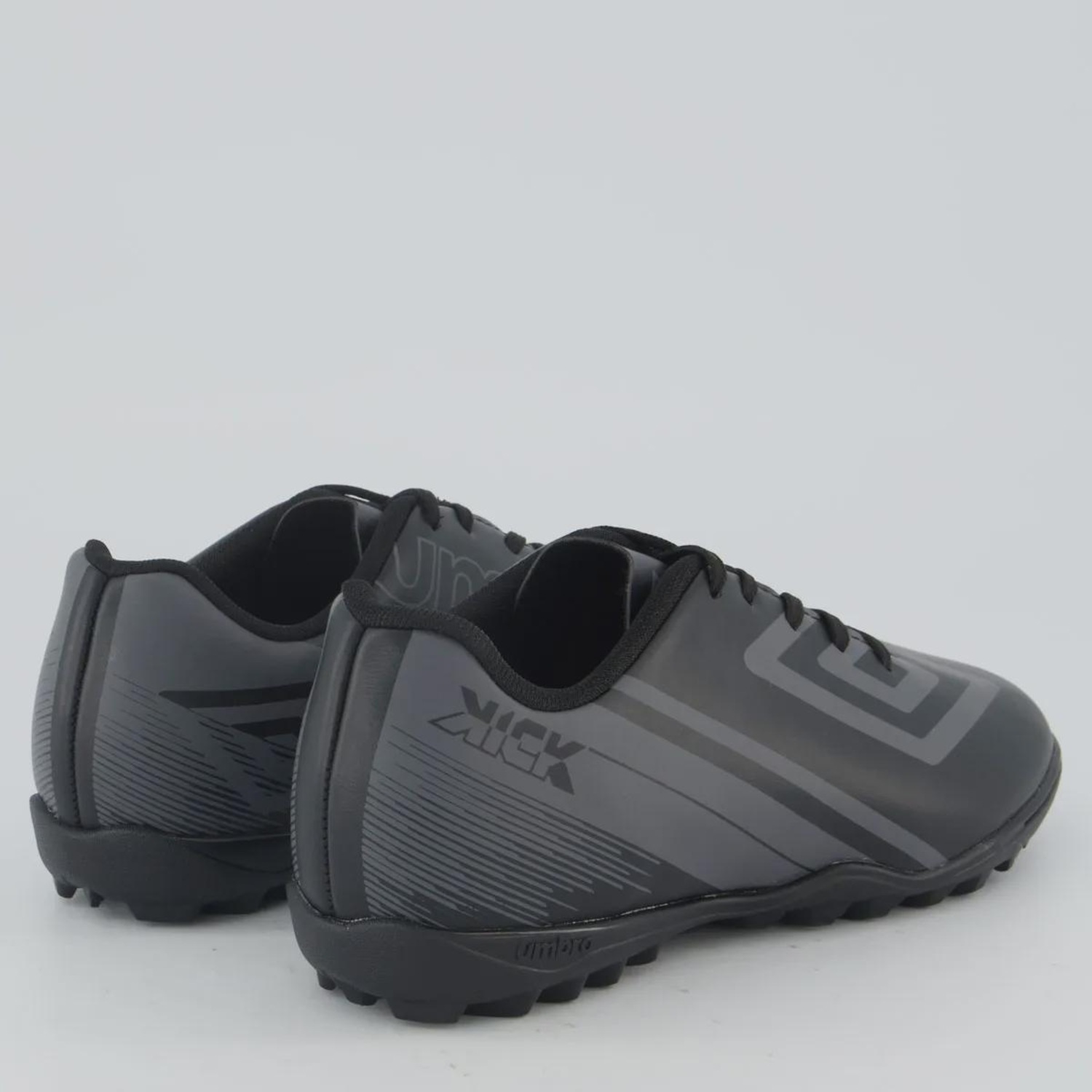 Chuteira de Society Adulta Umbro Kick - Foto 3