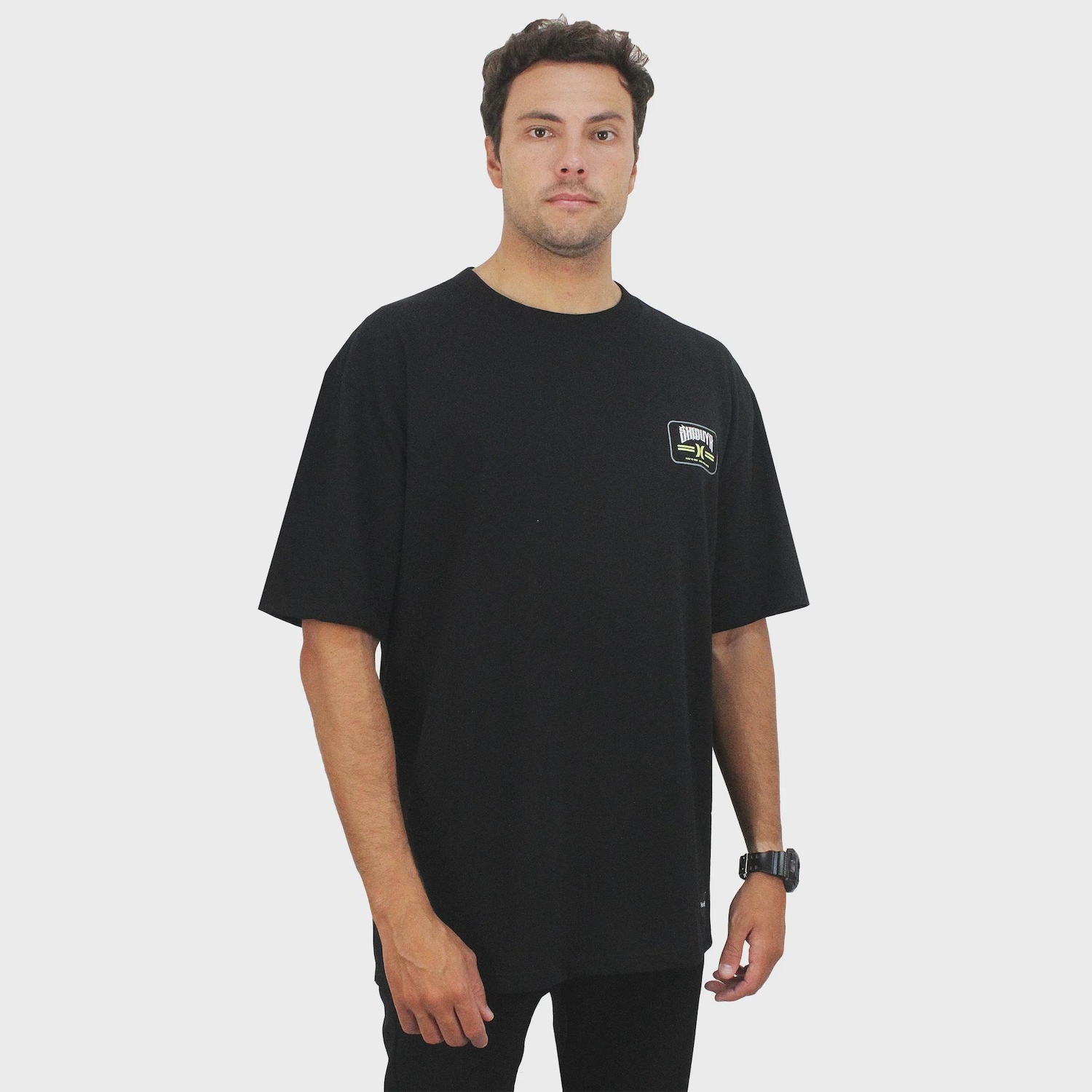 Camiseta Max Fit Hurley x Shibuya Logo Escama Black - Masculina - Foto 3
