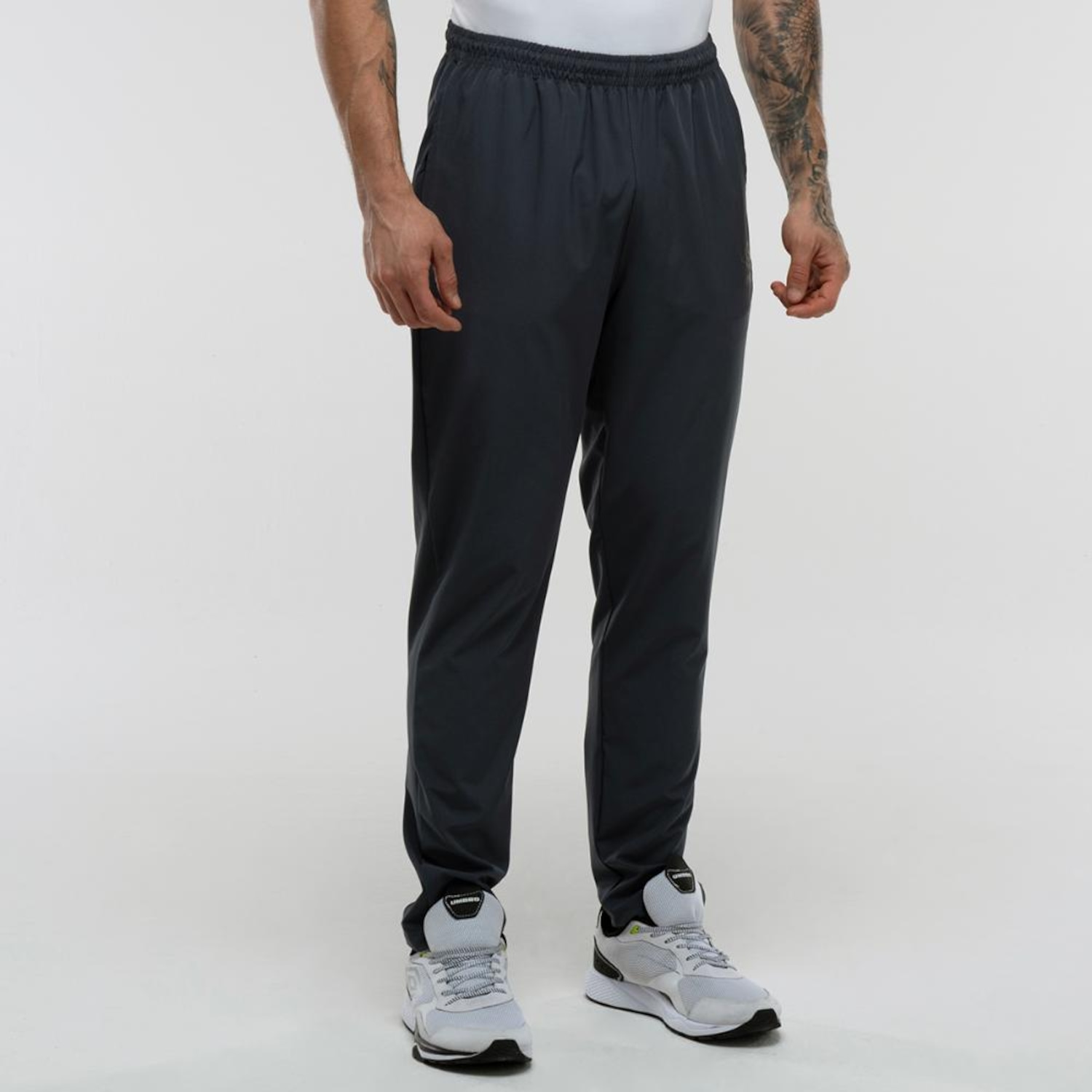 Calça Umbro Basic Form - Masculina - Foto 2