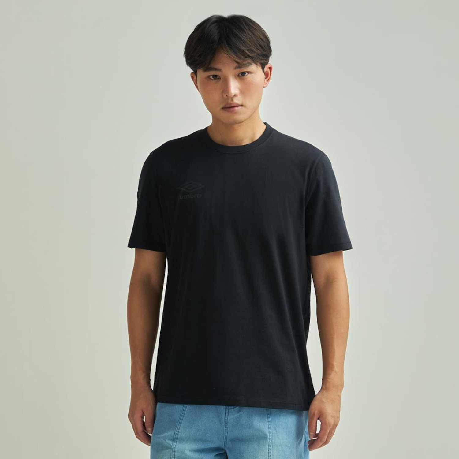 Camiseta Umbro Essential Masculino - Foto 1