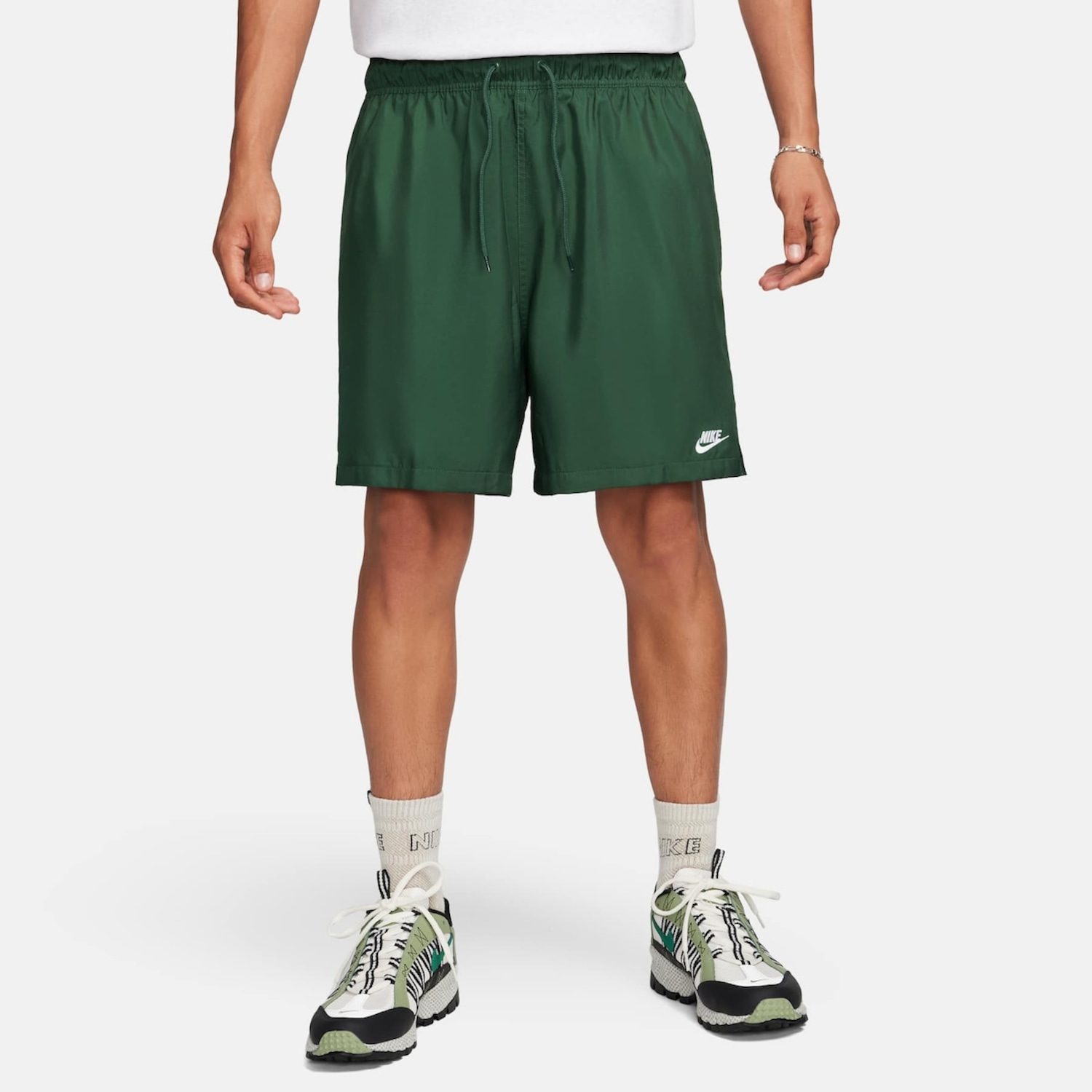 Shorts Nike Club Flow Masculino - Foto 1