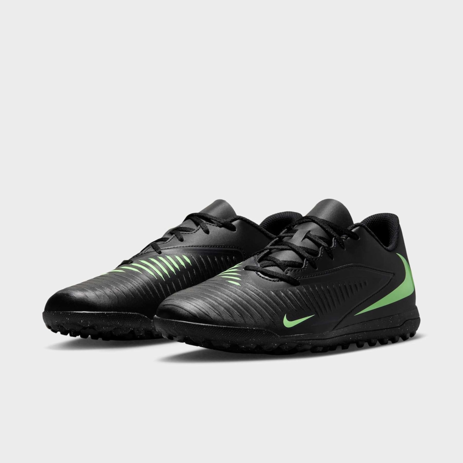 Chuteira de Society Adulto Nike Phantom 6 Club Low - Foto 4