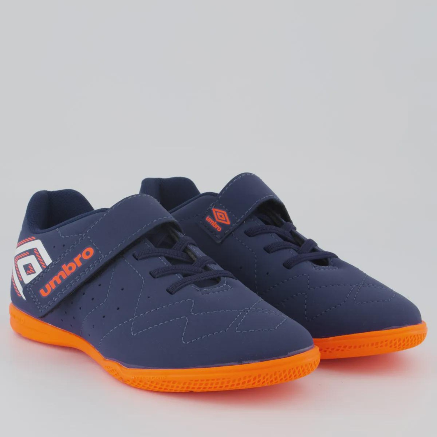 Chuteira Futsal Infantil Umbro Neo Stiker - Foto 2