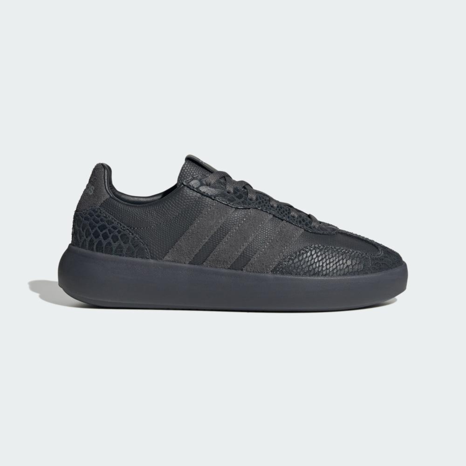 Tênis Barreda Decode Adidas Feminino - Foto 2