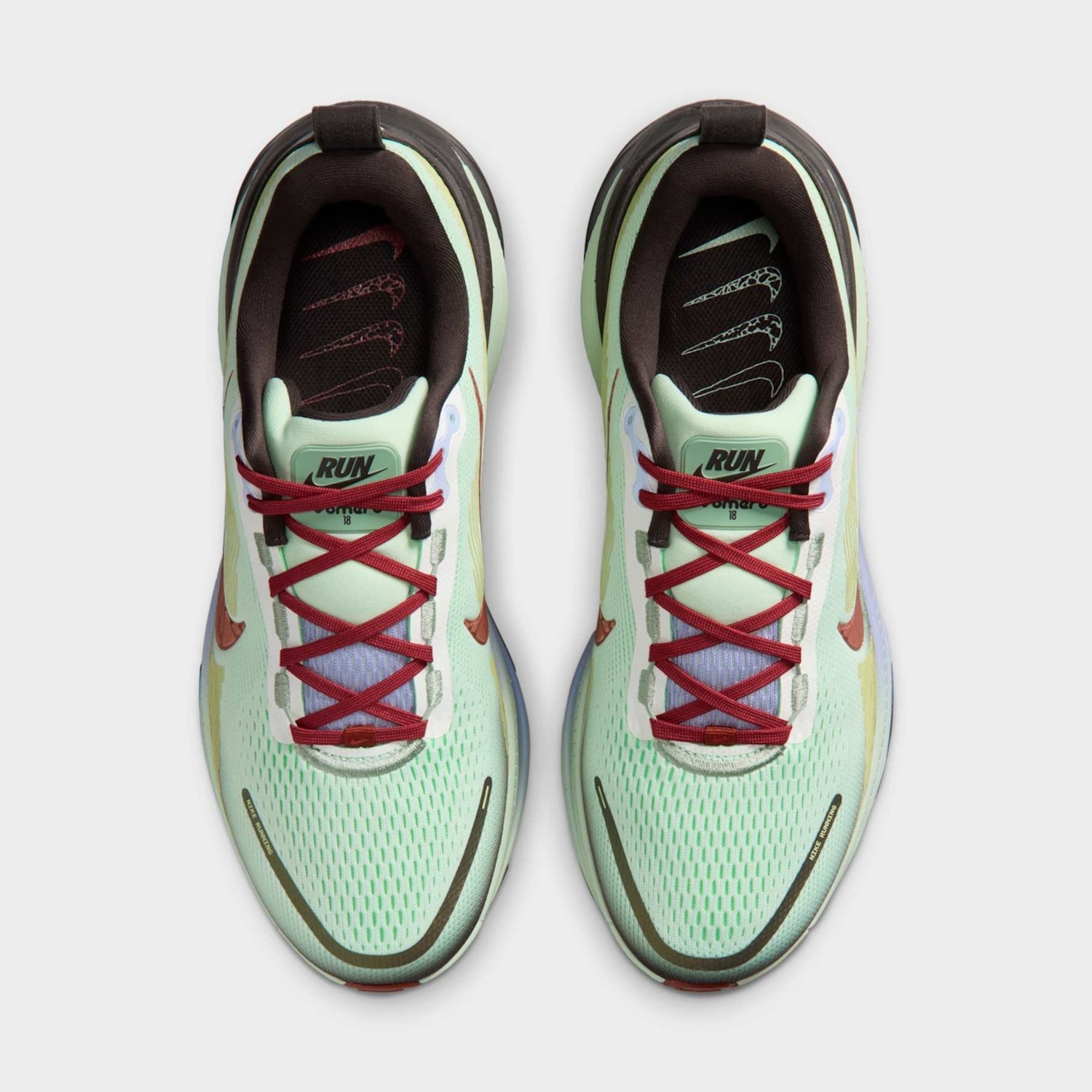 Tênis Masculino Nike Vomero 18 SE - Foto 4