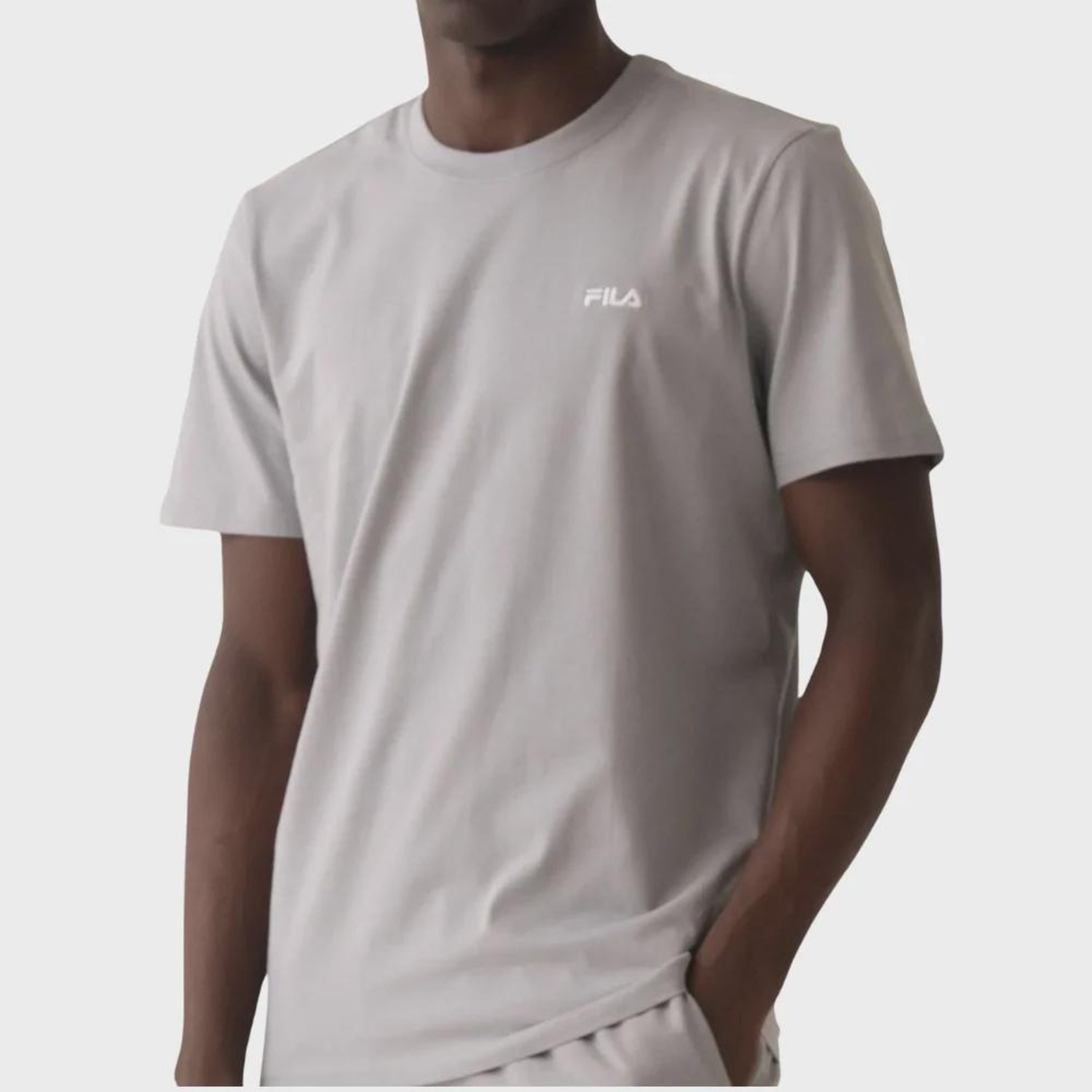 Camiseta Fila Regular Classic - Masculina - Foto 2