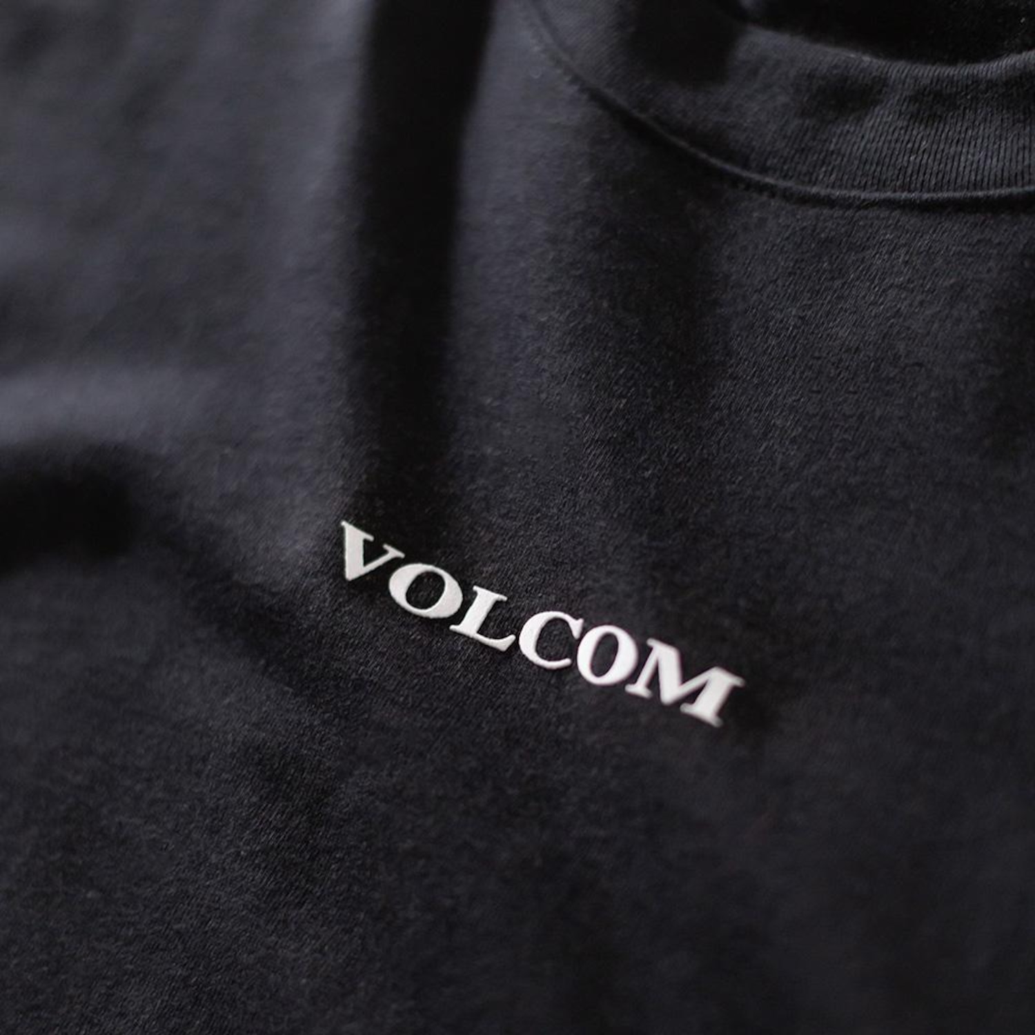 Camiseta Volcom Comfort Signature Masculina - Foto 4