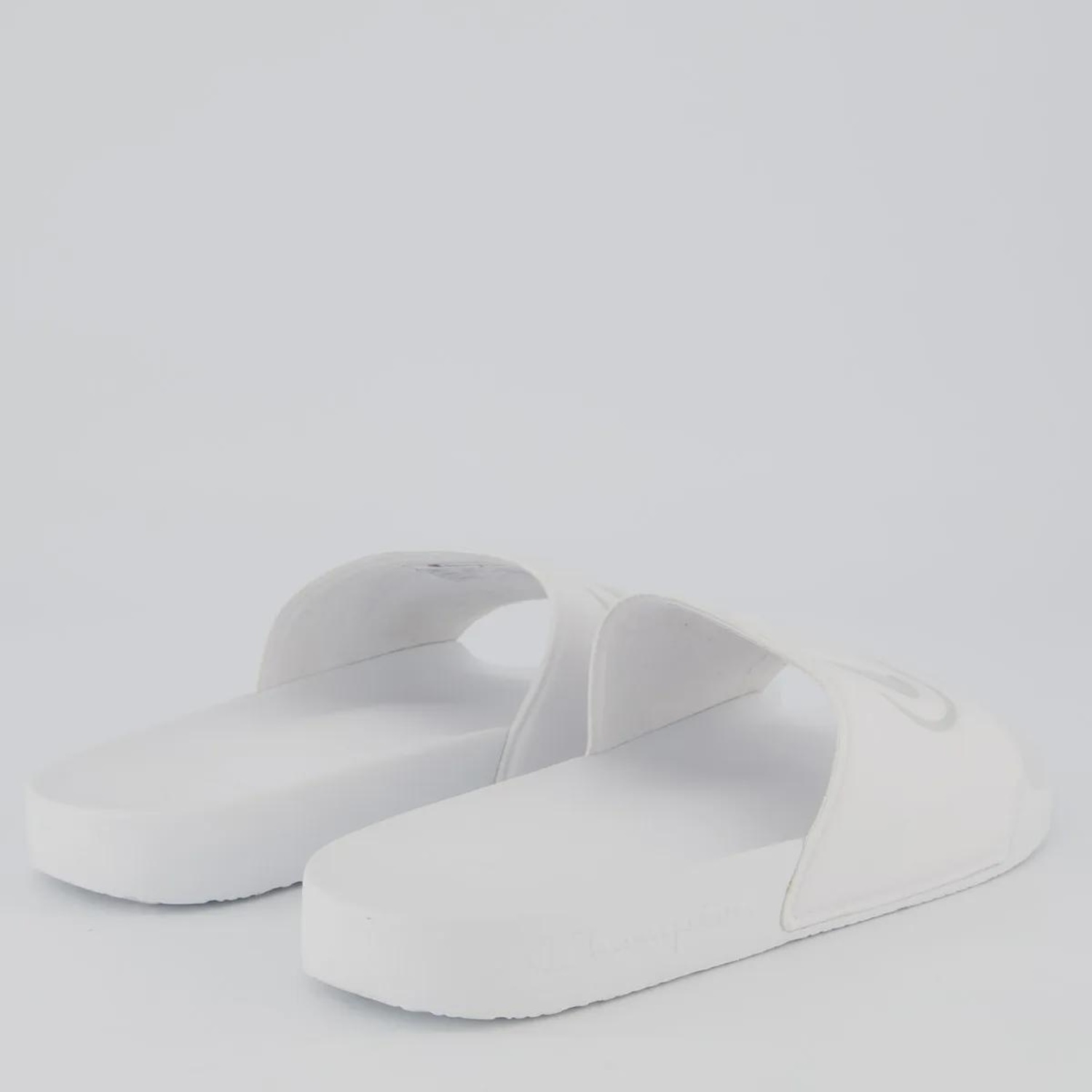 Chinelo Masculino Champion Nuvem Ipo Monocolor - Foto 4