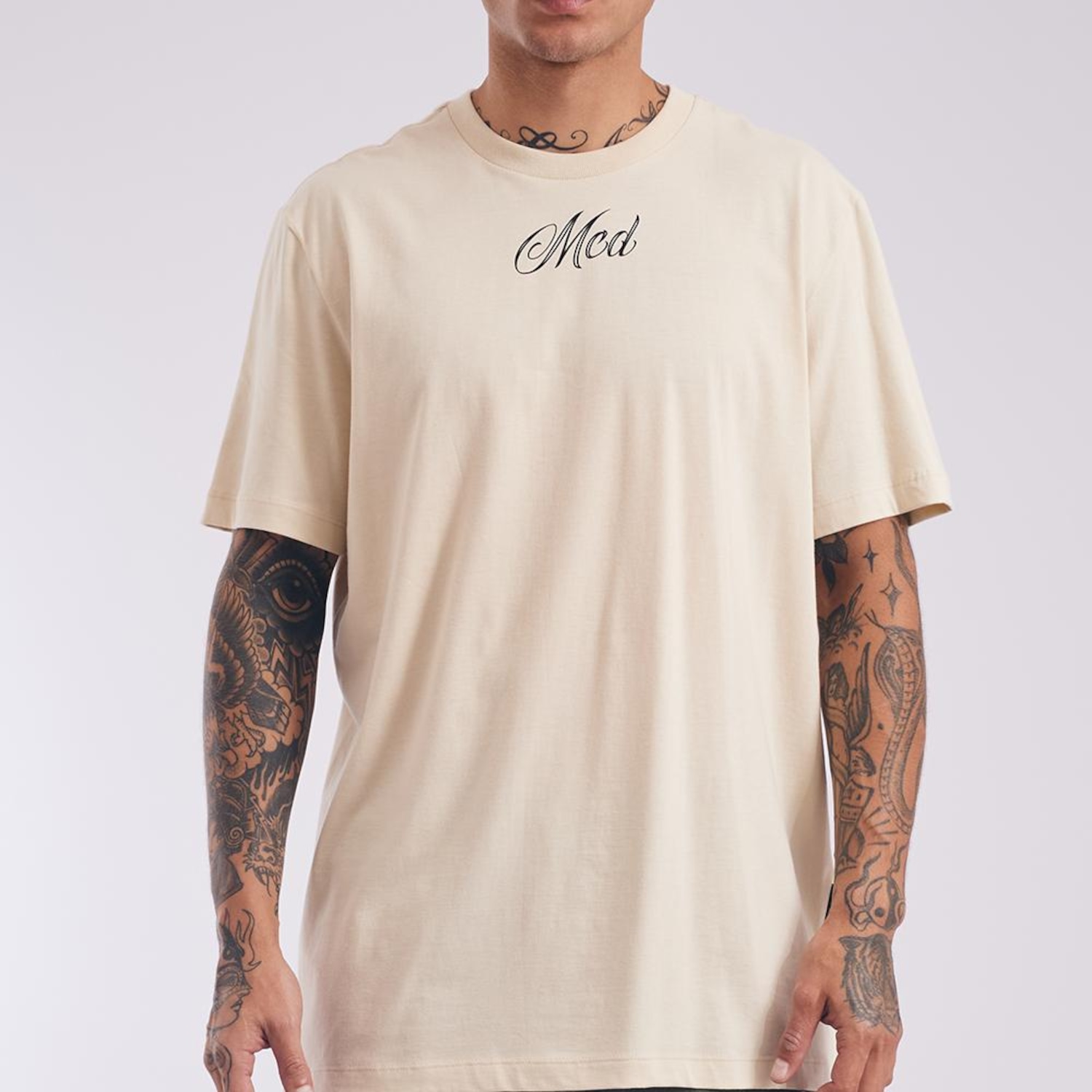 Camiseta MCD Costas Rosa Espinhos Nevoeiro Masculina - Foto 1