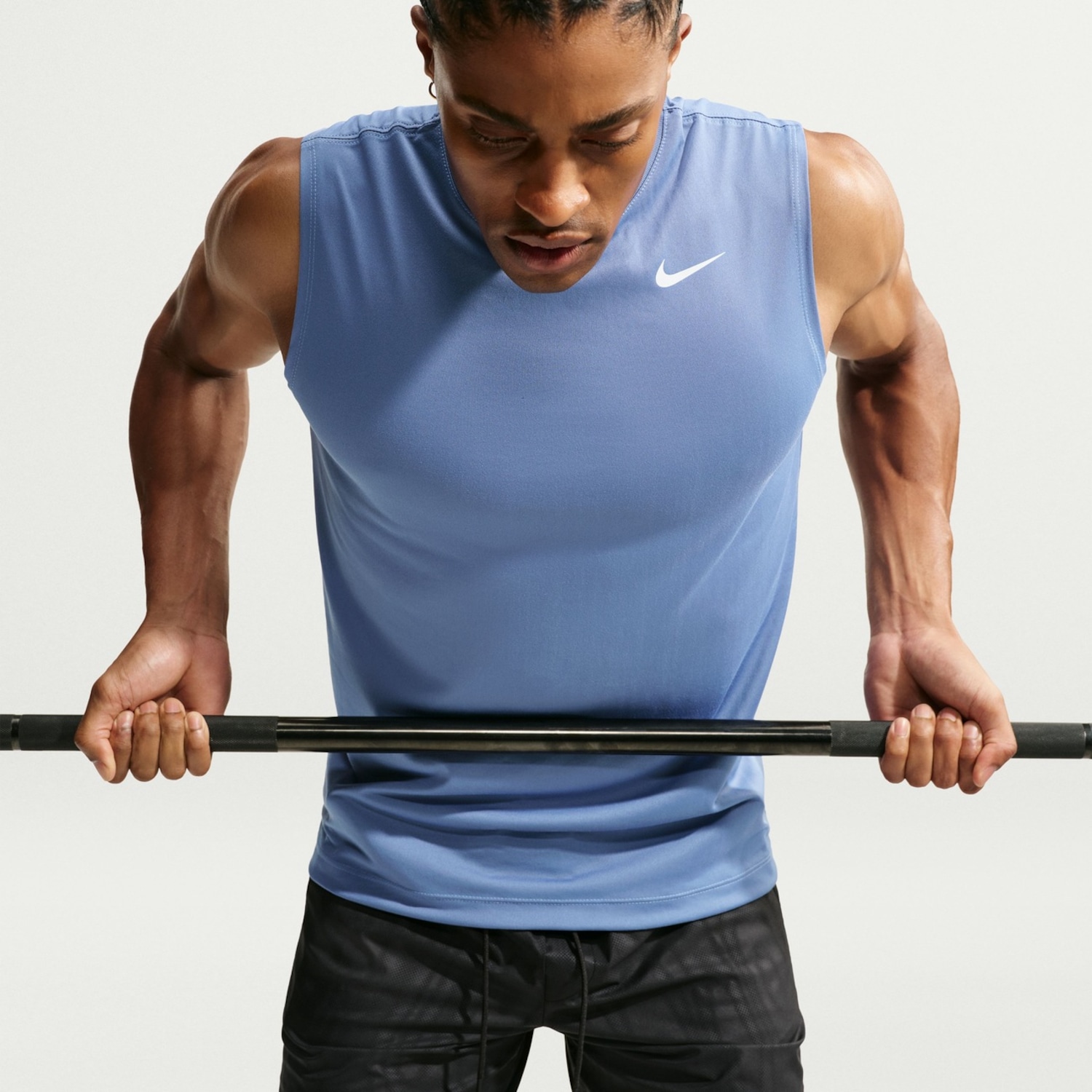 Camiseta Regata Nike Dri-FIT Legend Masculina - Foto 2