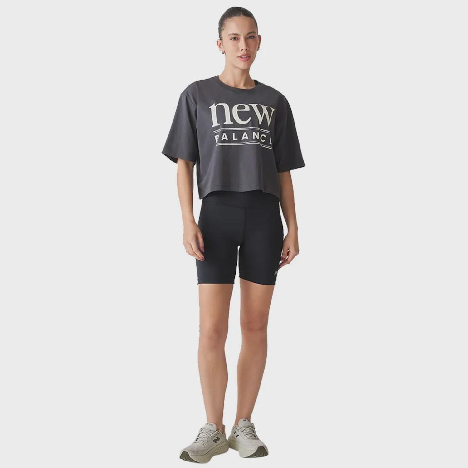 Camiseta New Balance Reimagined Washed - Feminina - Foto 4