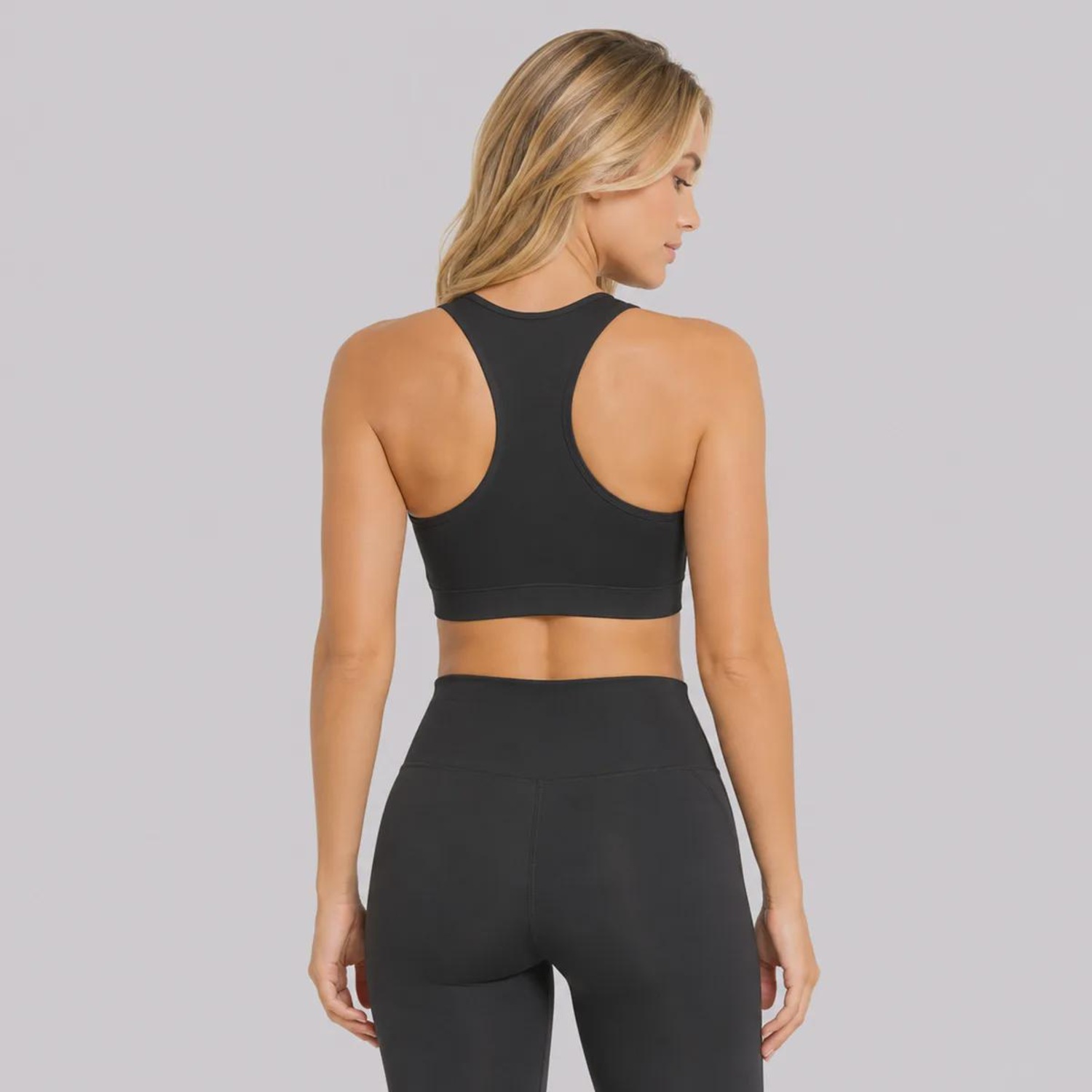 Top adidas Essentials Collection Suporte Médio Feminino - Foto 3
