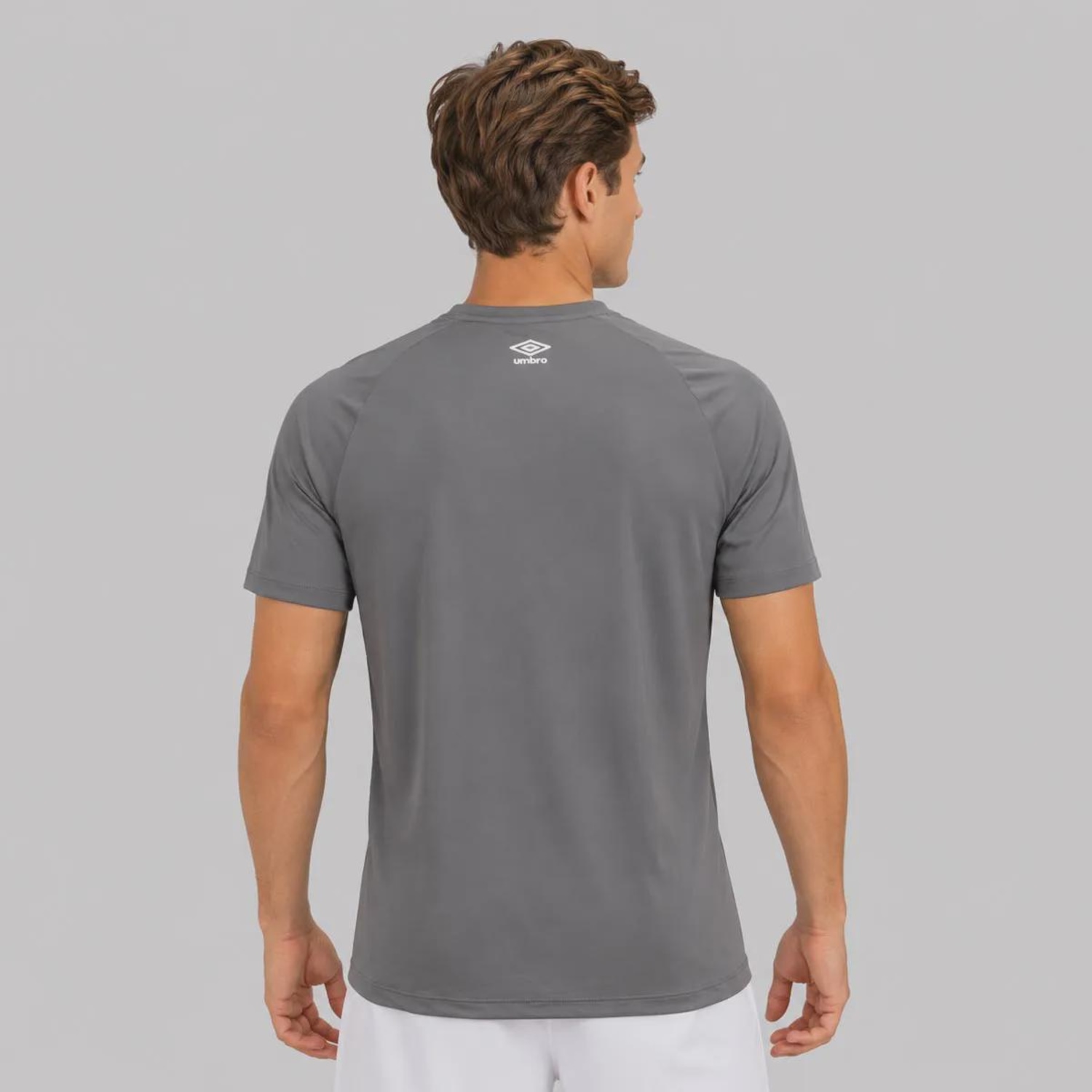 Camisa Umbro Poliamida Essential II Masculina - Foto 4