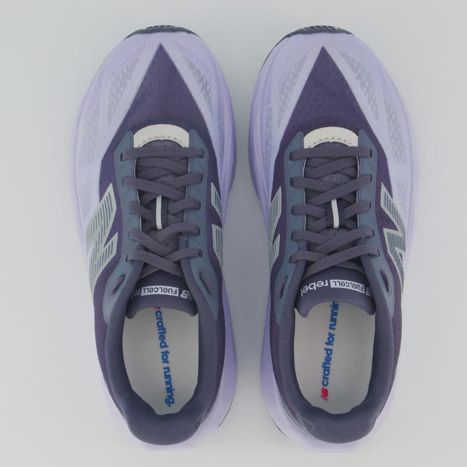 Tênis Feminino New Balance Fuelcell Rebel V5 - Foto 4