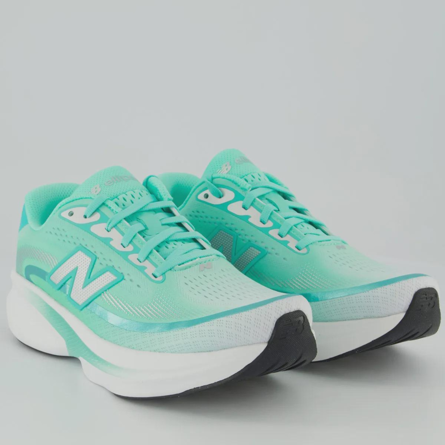 Tênis Feminino New Balance Fresh Foam Ellipse - Foto 2
