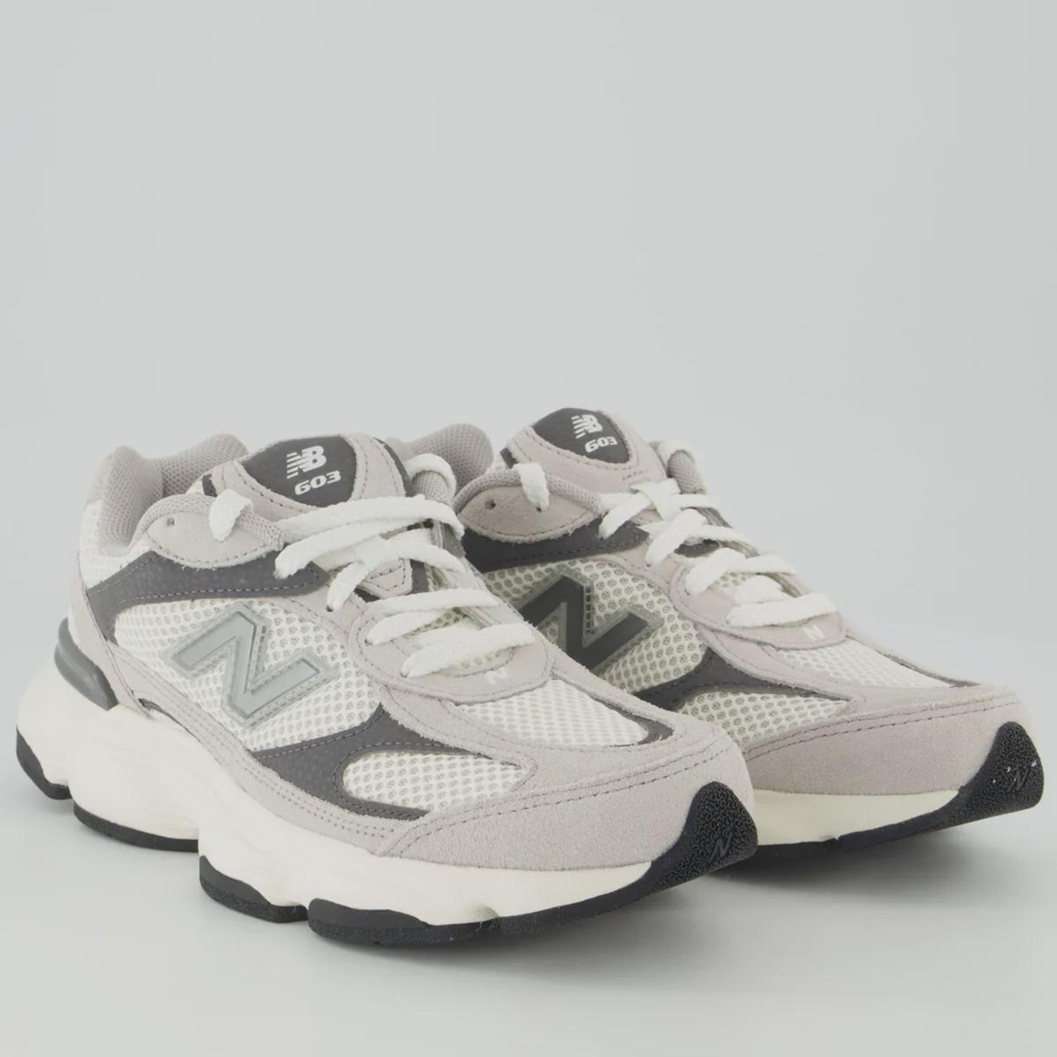 Tênis Feminino New Balance 603 - Foto 2