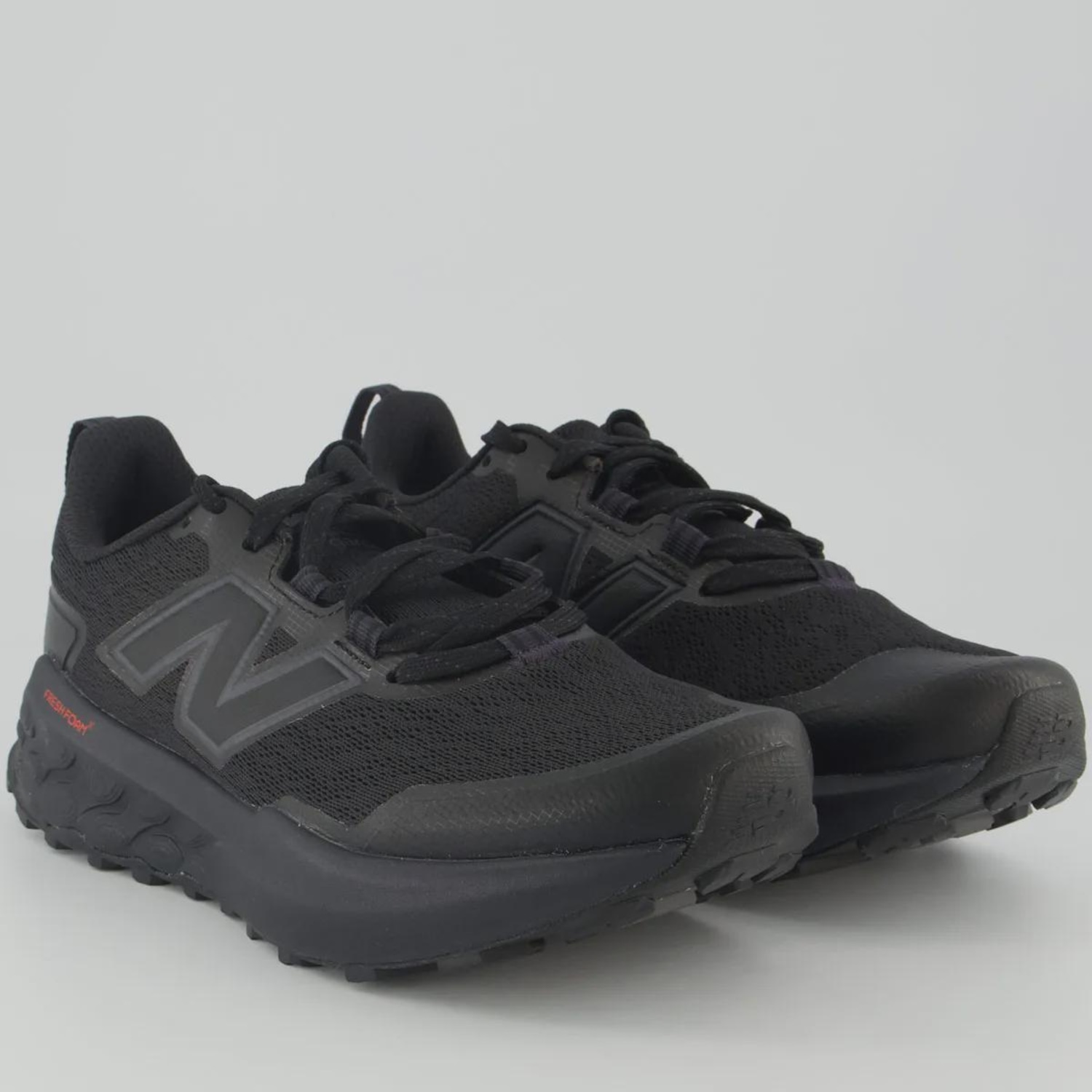 Tênis Masculino New Balance Fresh Foam Garoe V2 - Foto 2