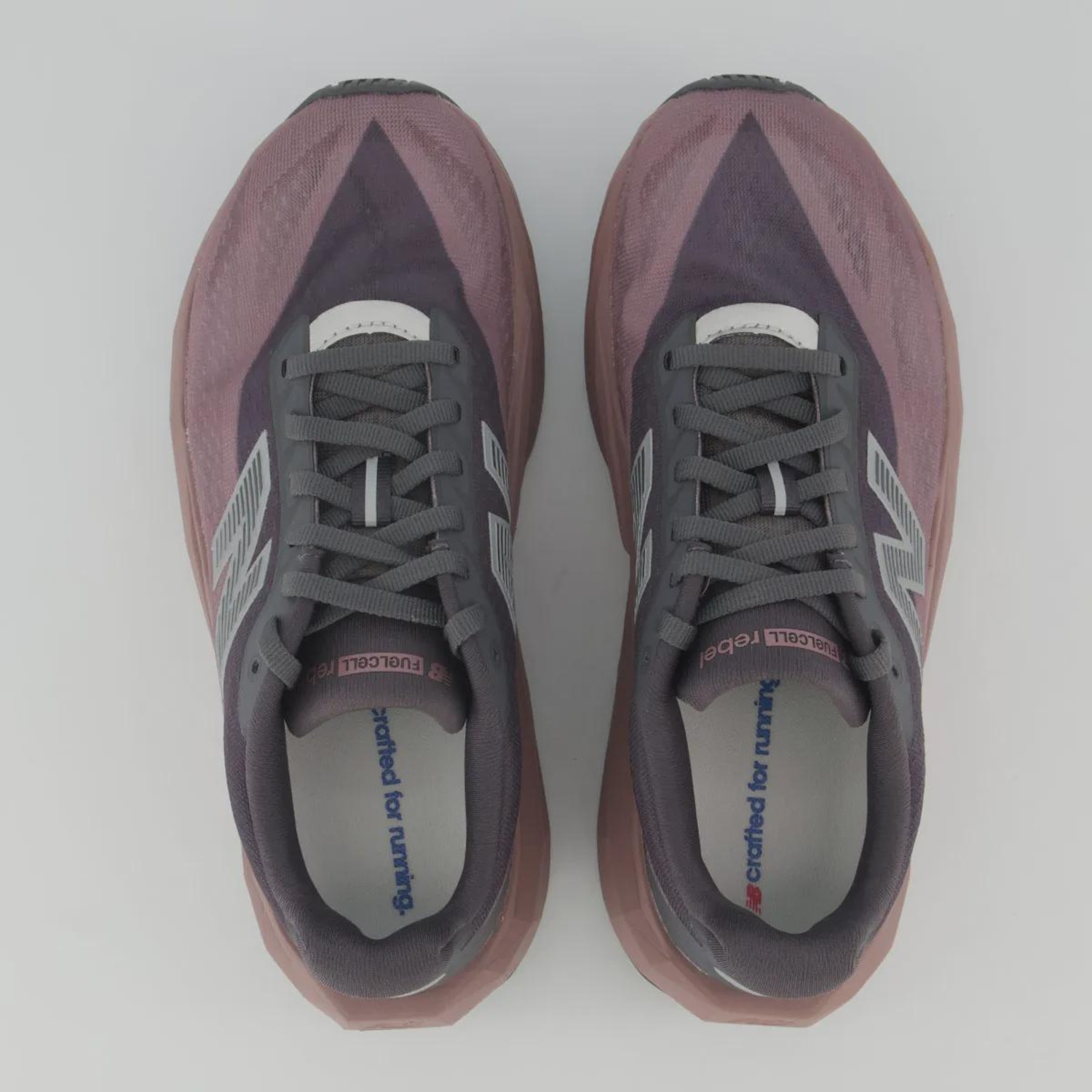 Tênis Feminino New Balance Fuelcell Rebel V5 - Foto 4