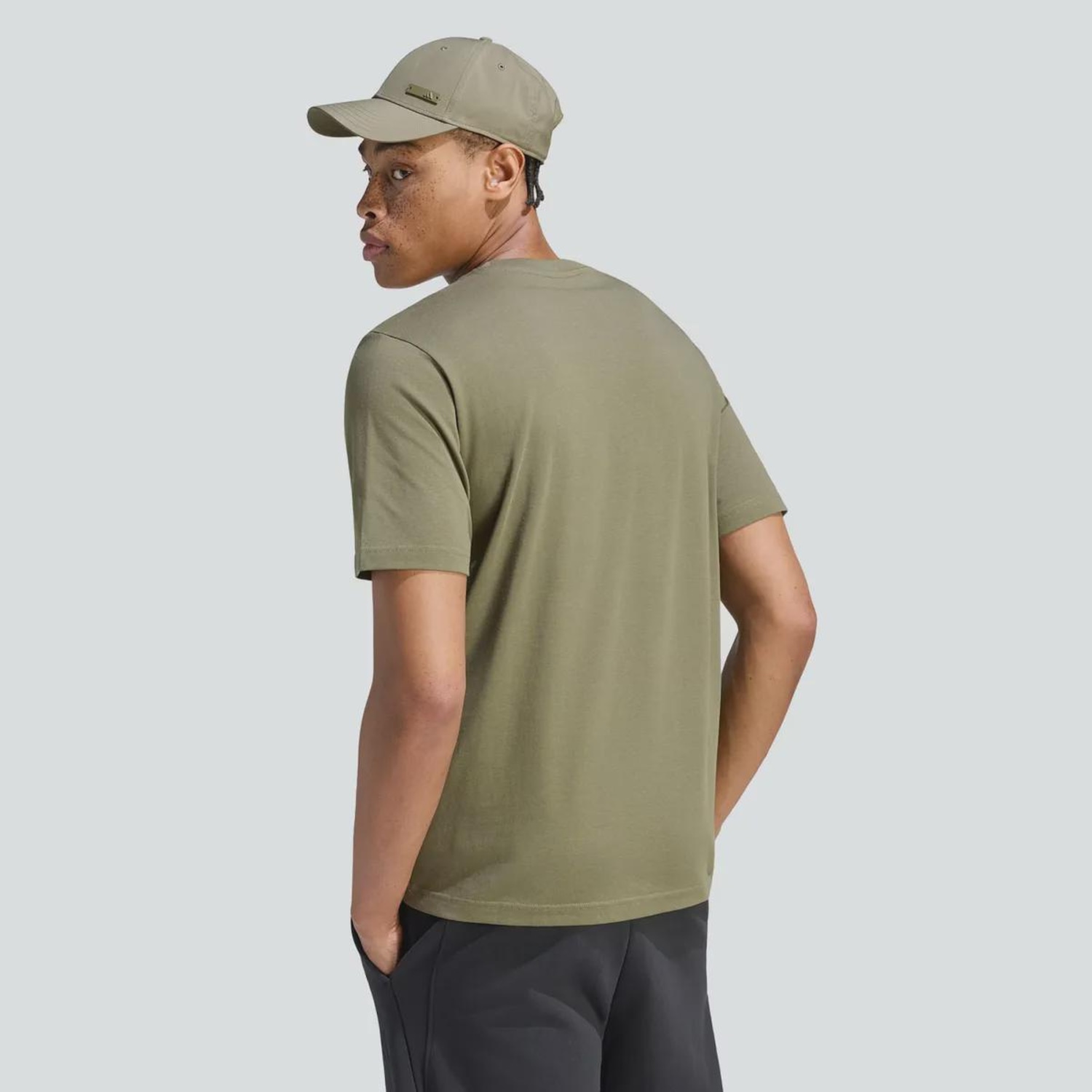 Camiseta adidas Table Tee Masculina - Foto 2
