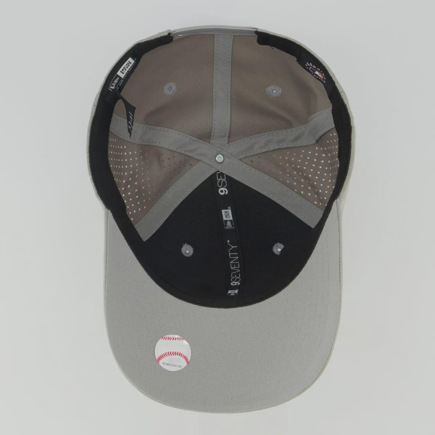 Boné Unissex New Era New York Yankees 970 Performance MLB Aba Curva - Foto 3