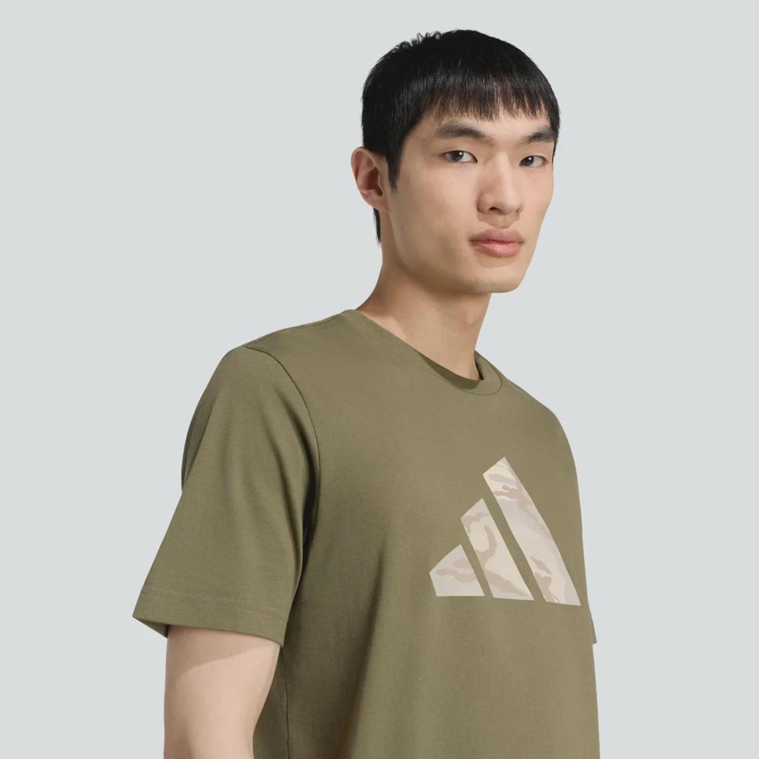 Camiseta adidas Camo Logo Masculina - Foto 4