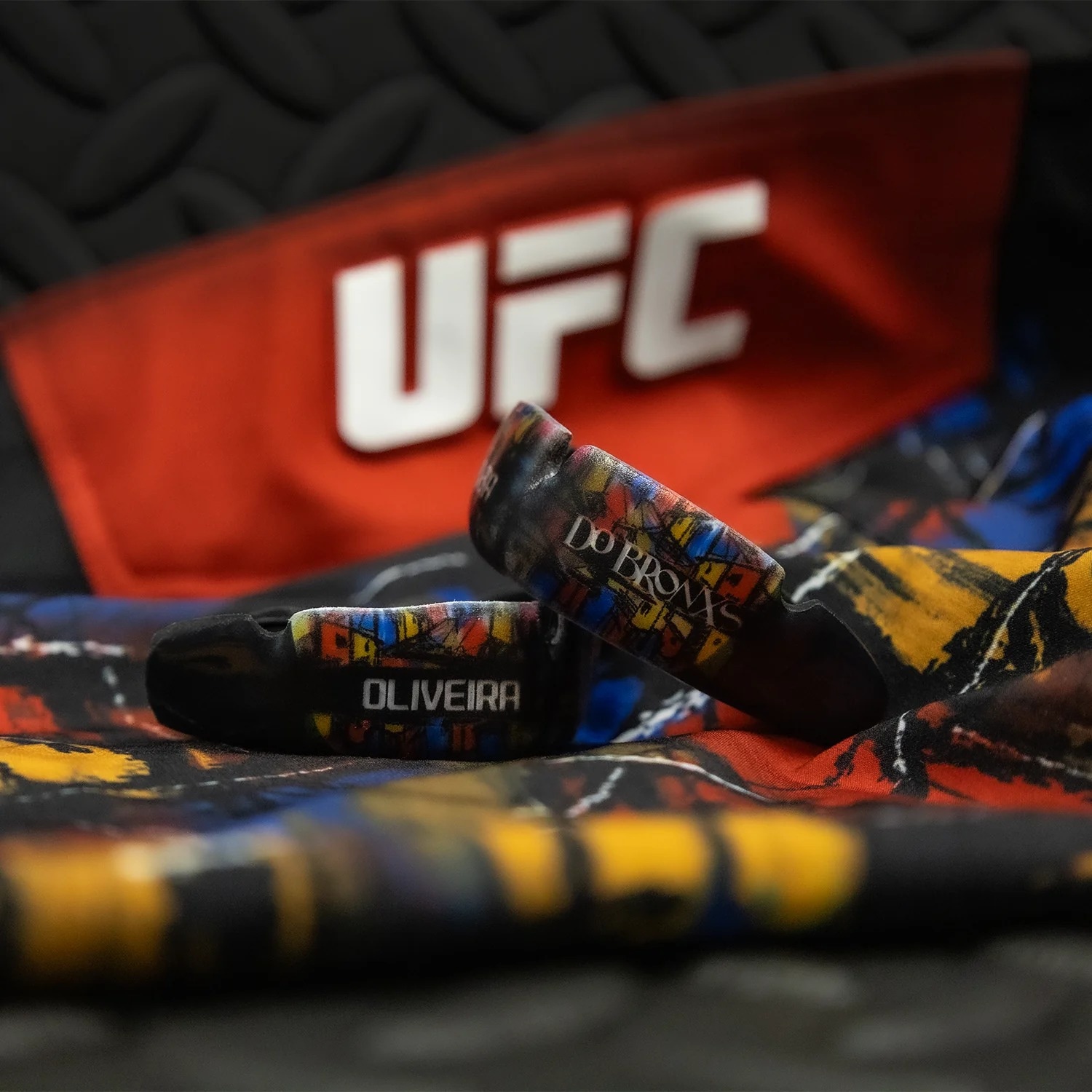 Protetor Bucal OPRO Instant Custom-Fit UFC Fighter Charles do Bronx - Foto 3