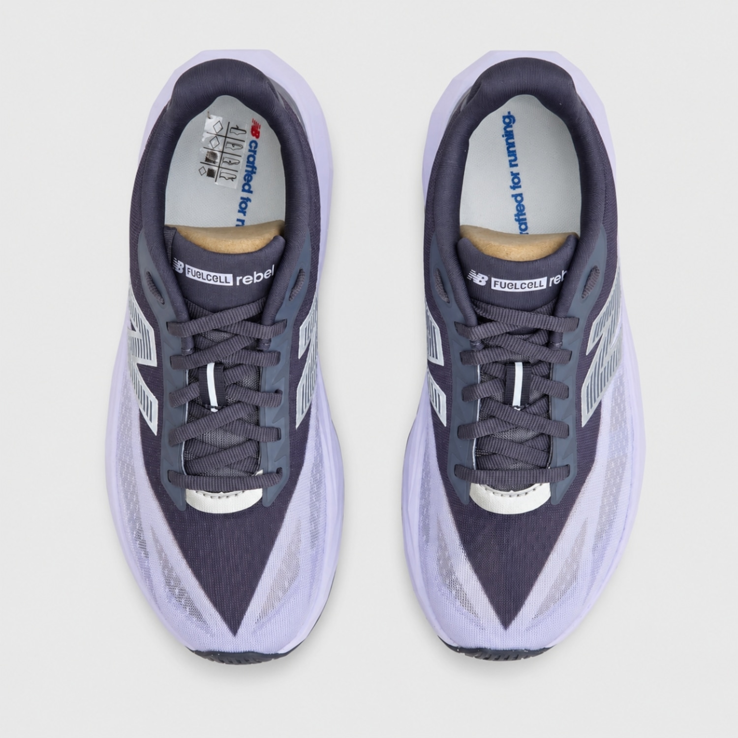 Tênis Feminino New Balance Fuelcell Rebel V5 - Foto 3