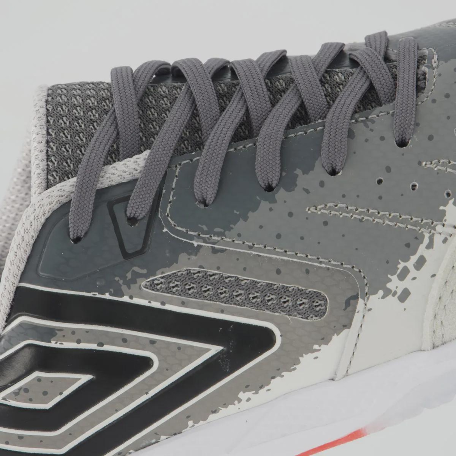 Chuteira Futsal Adulto Umbro Pro 5 Bump Shark - Foto 4