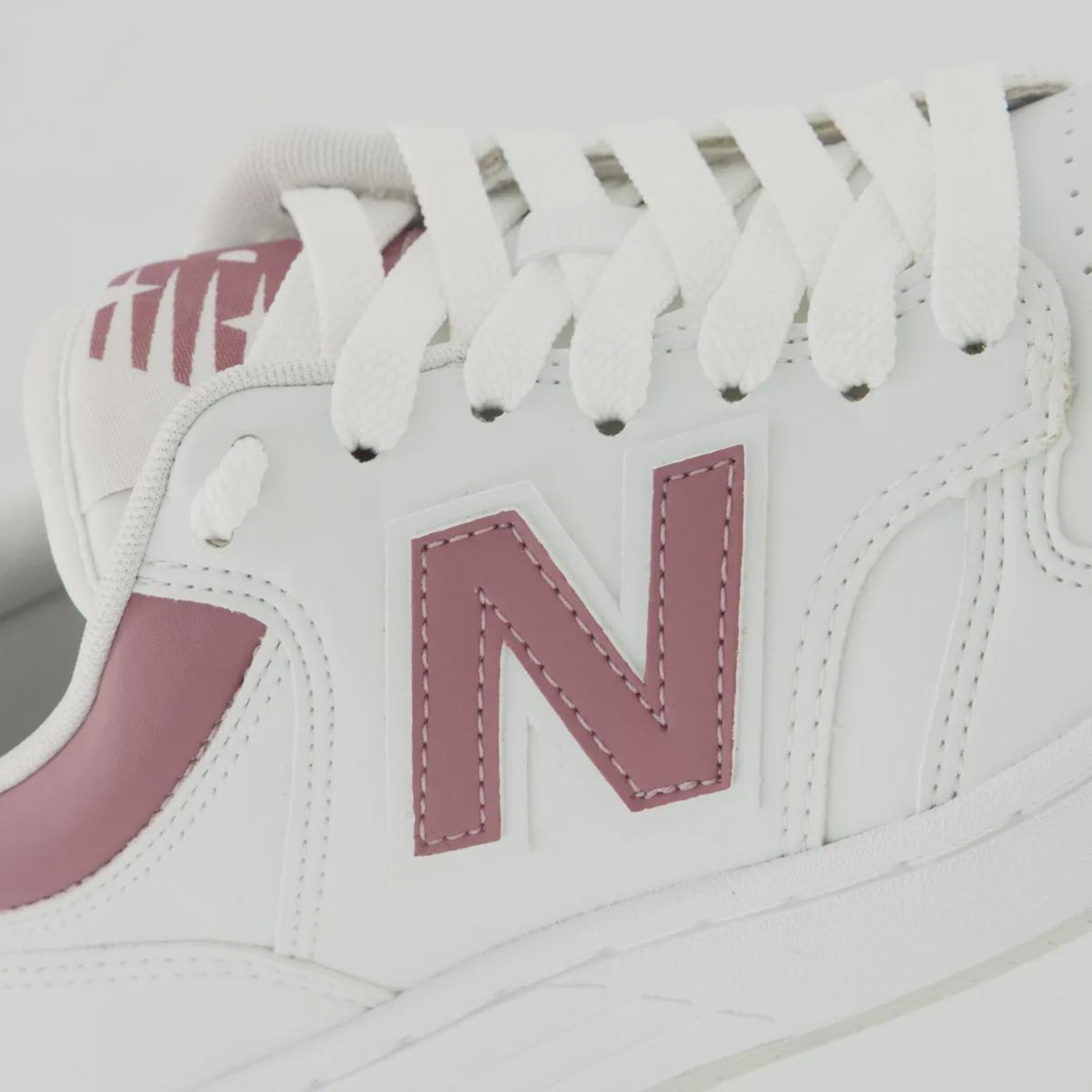 Tênis Feminino New Balance 480 Low - Foto 4