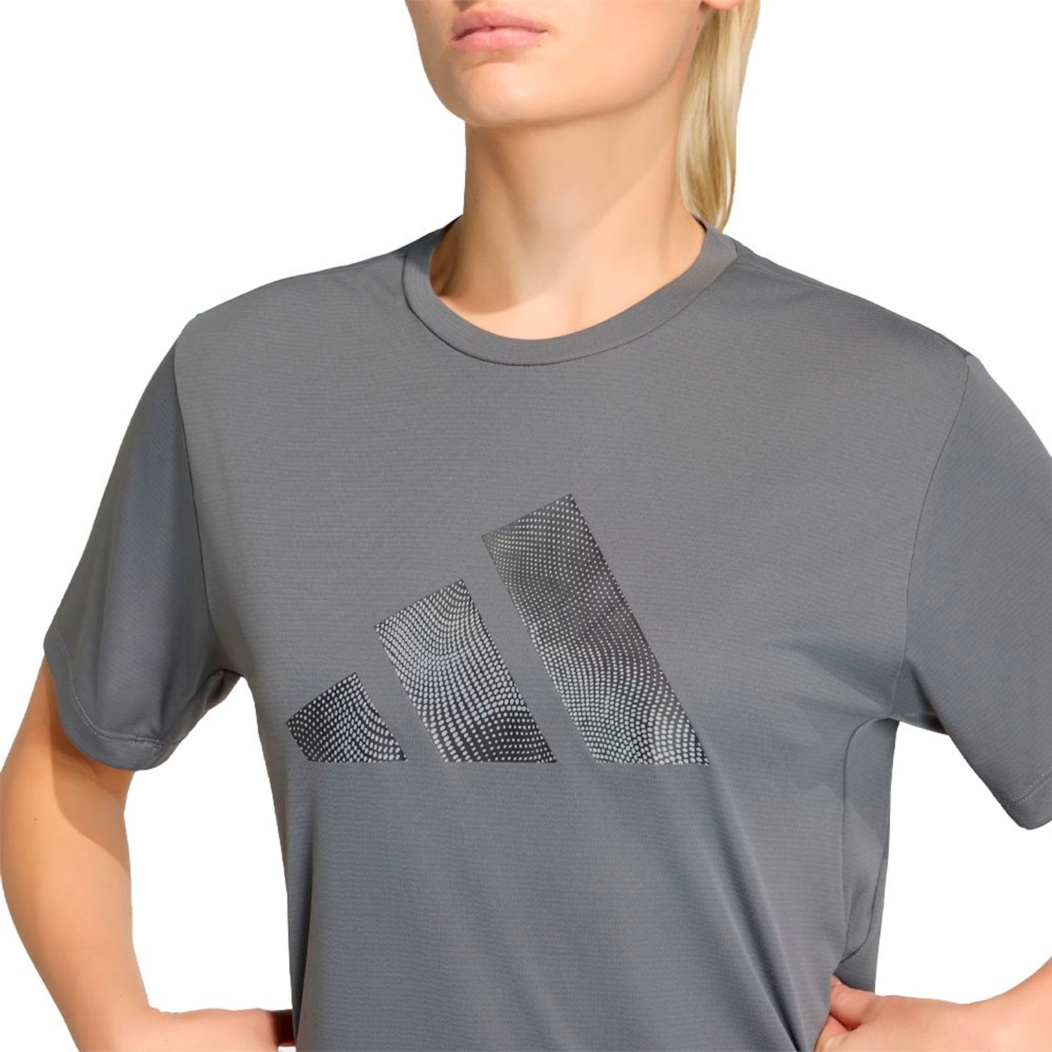 Camiseta adidas ADI365 Running Brand Love Feminina - Foto 3