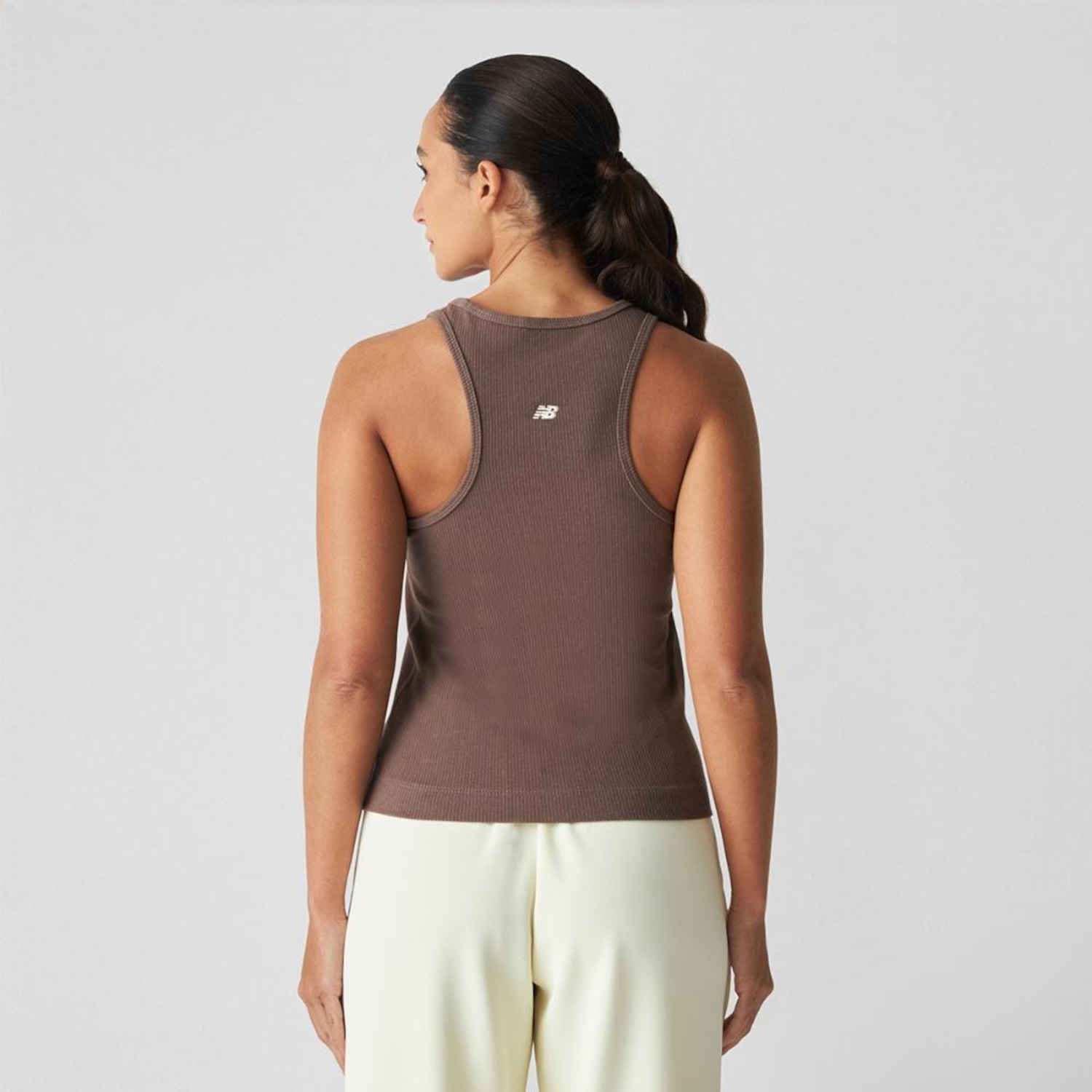 Camiseta Regata Canelada Small Logo New Balance Feminina - Foto 2