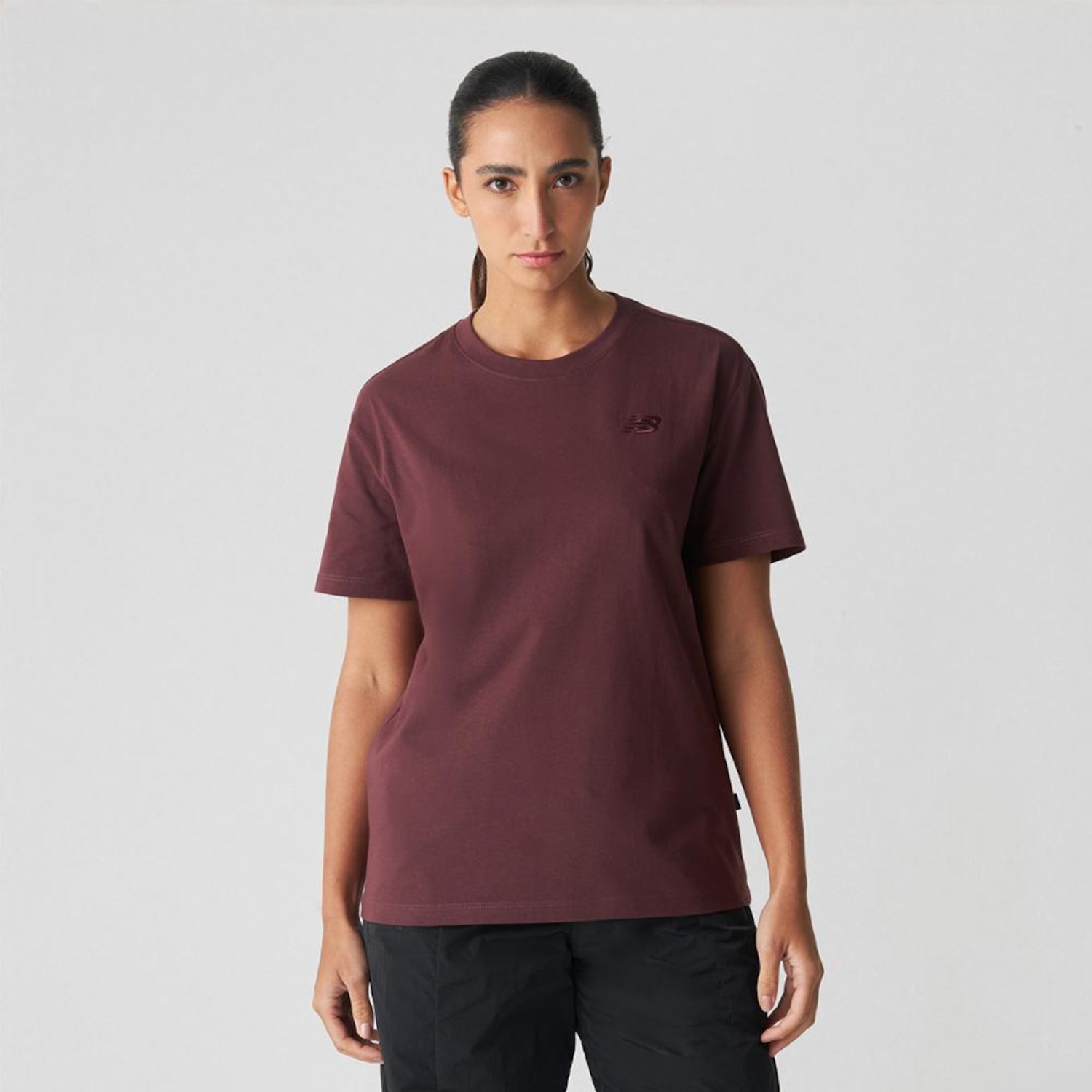 Camiseta Small Logo New Balance Feminina - Foto 1