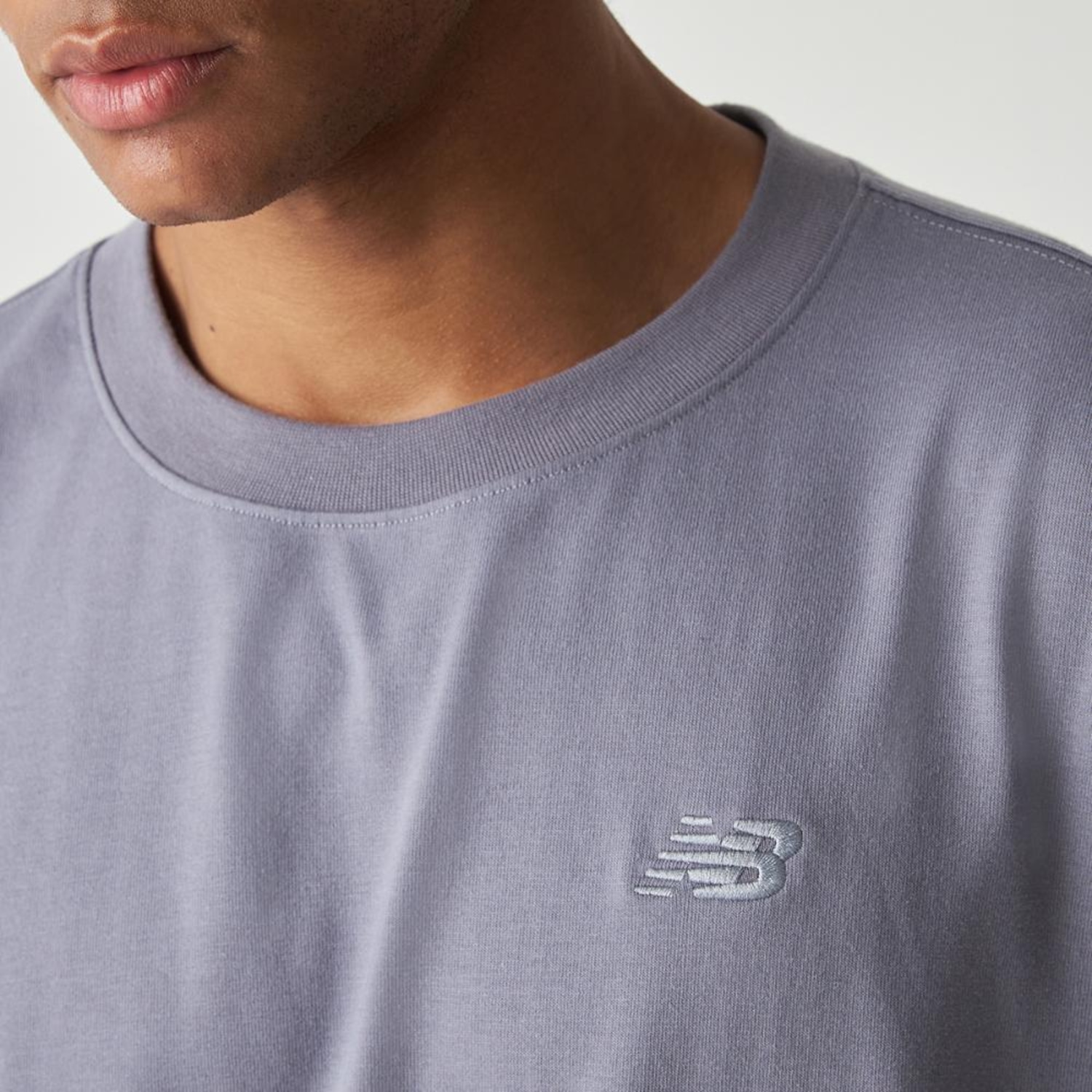 Camiseta Small Logo New Balance Masculina - Foto 2