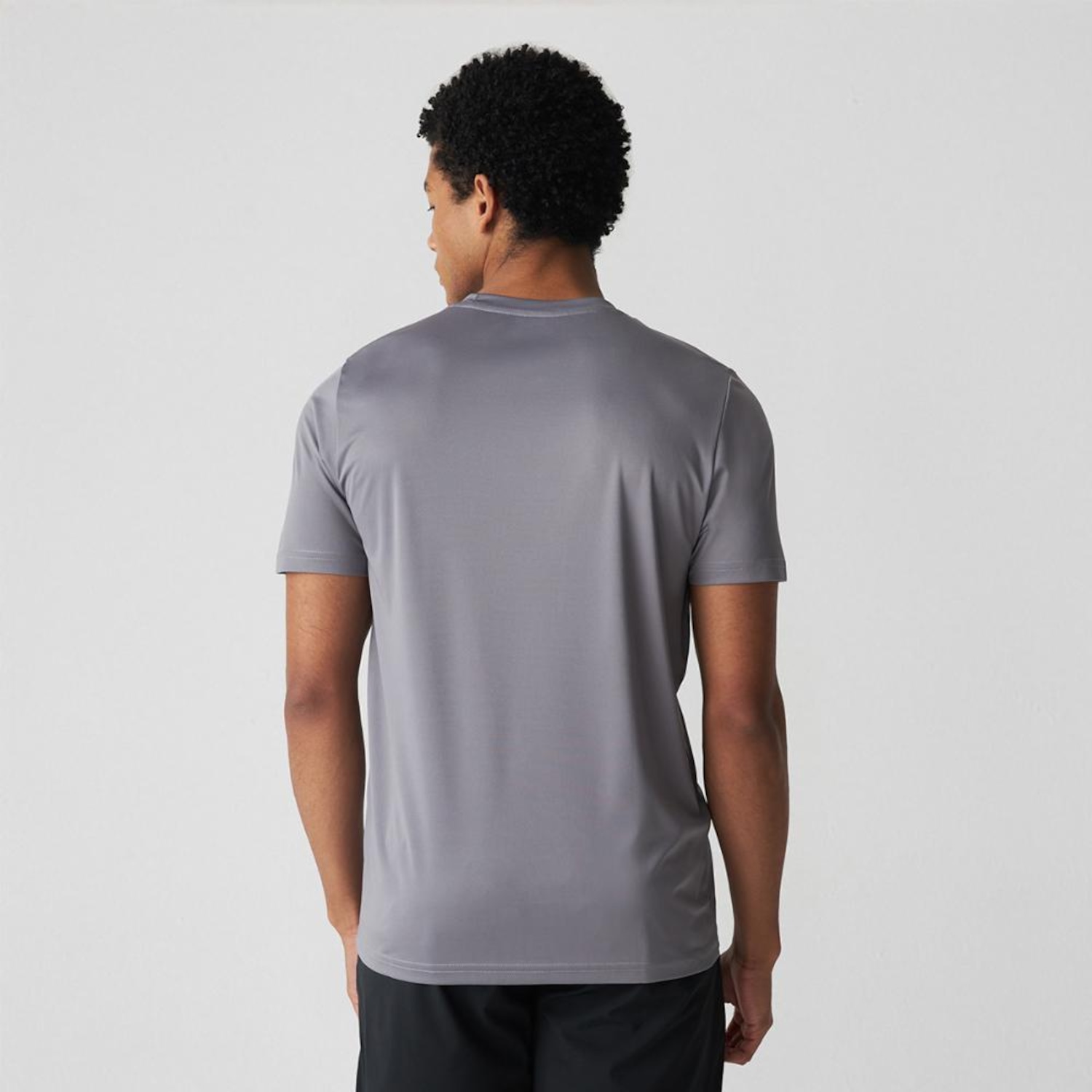 Camiseta Sport Left Chest Graphic New Balance Masculina - Foto 3