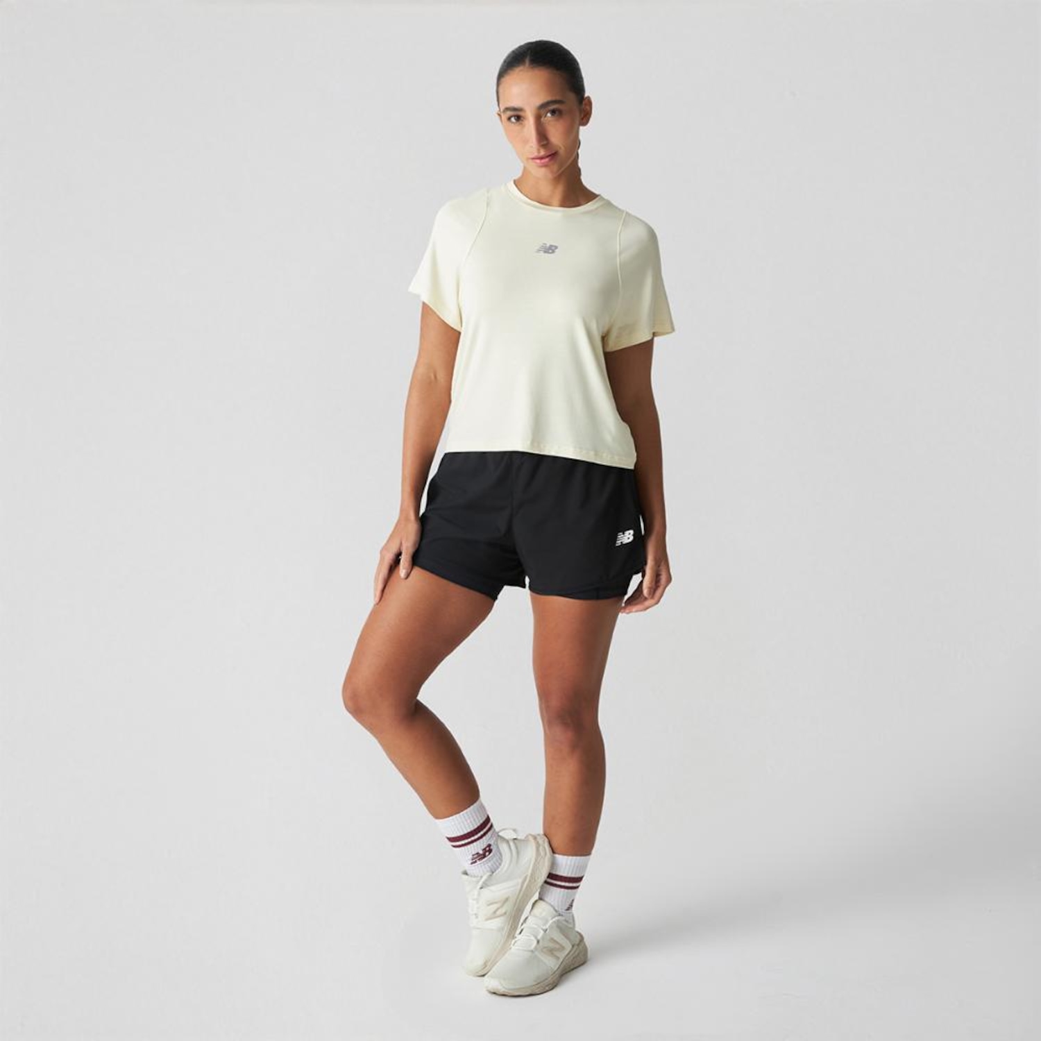 Camiseta Infinity Propel New Balance Feminina - Foto 4
