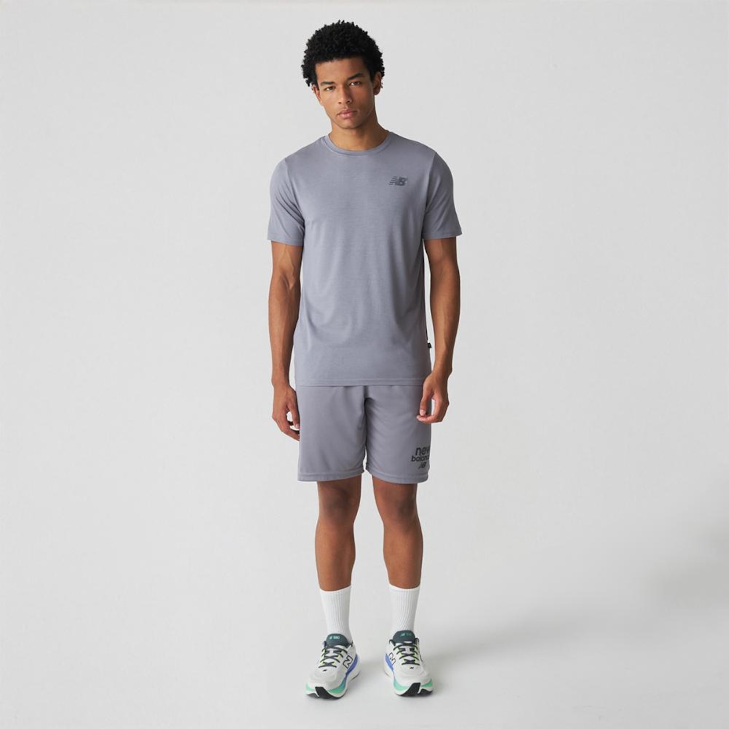 Camiseta Active Logo New Balance Masculina - Foto 4